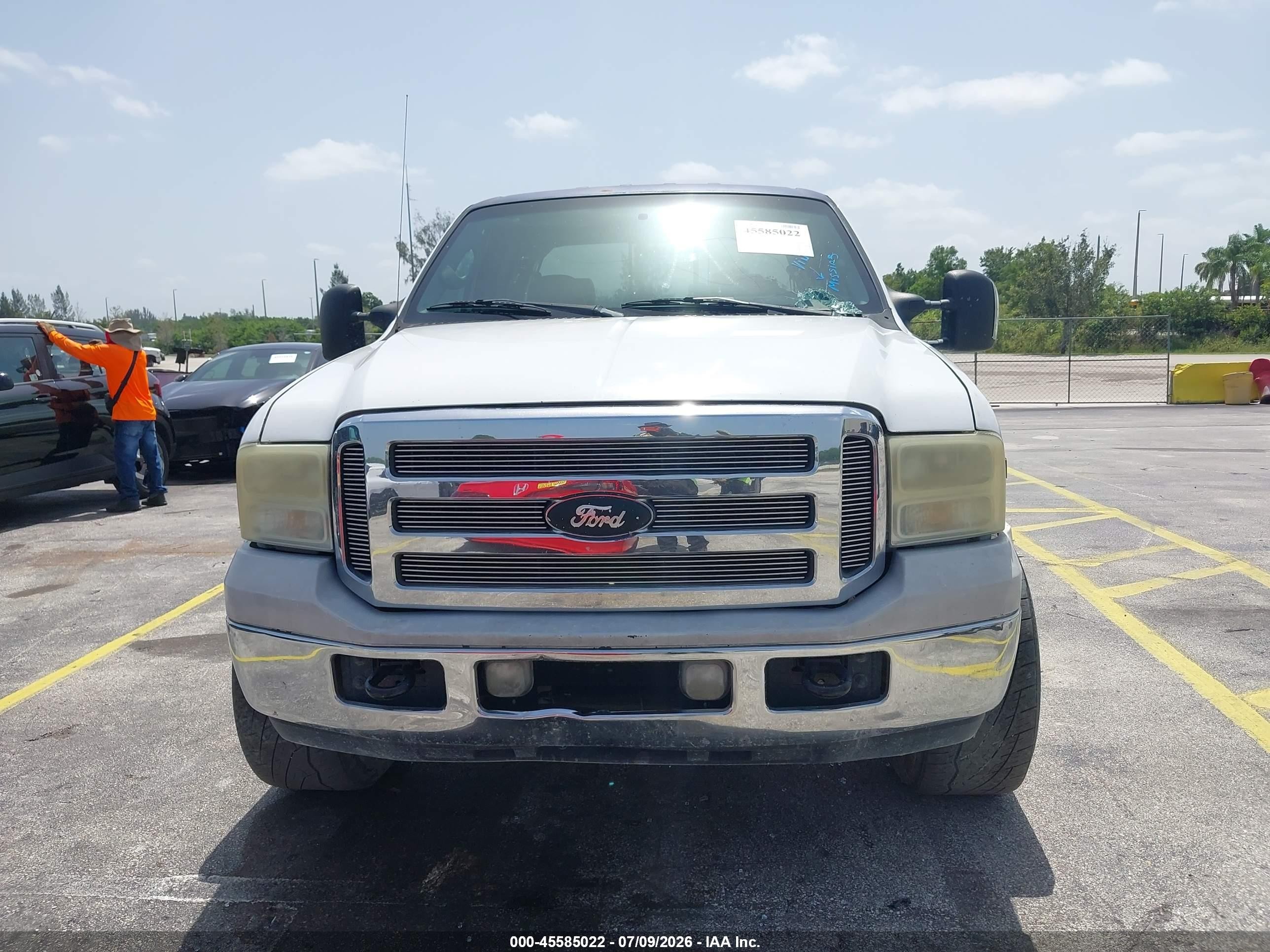 2005 Ford F-250 Lariat/xl/xlt Белый vin: 1FTSW21P15EC23432