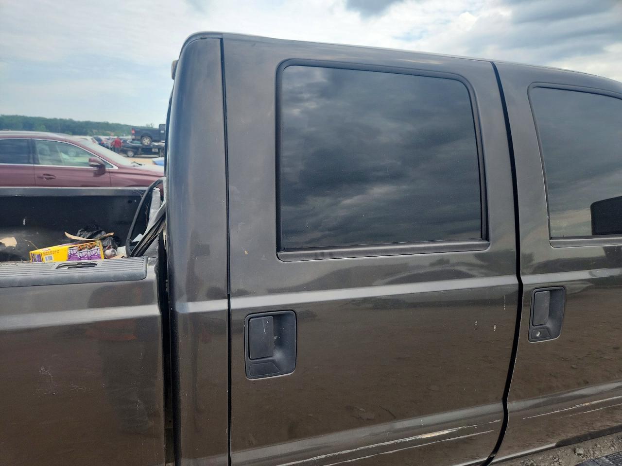 2005 Ford F250 Super Duty Gray vin: 1FTSW21P25EC94252