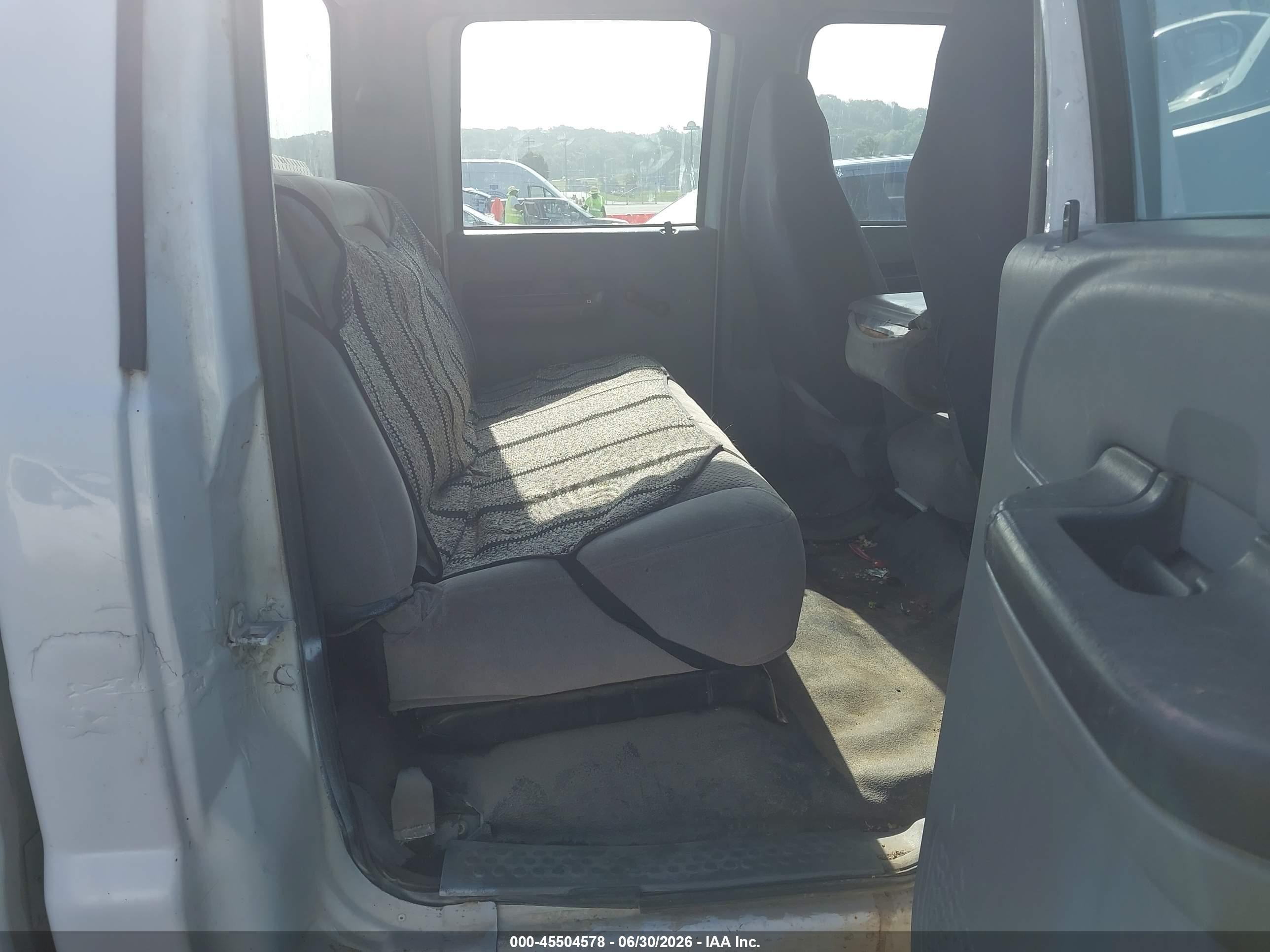 2005 Ford F-250 Lariat/xl/xlt White vin: 1FTSW21P35EB65923