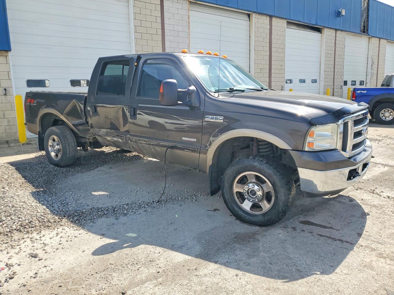 2005 Ford F250 Super Duty Brown vin: 1FTSW21P35ED25413