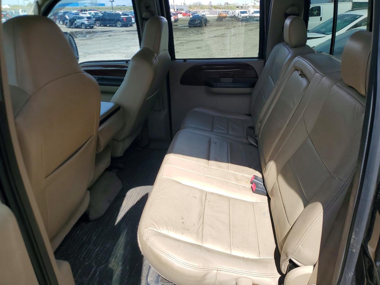 2005 Ford F250 Super Duty Brown vin: 1FTSW21P35ED25413