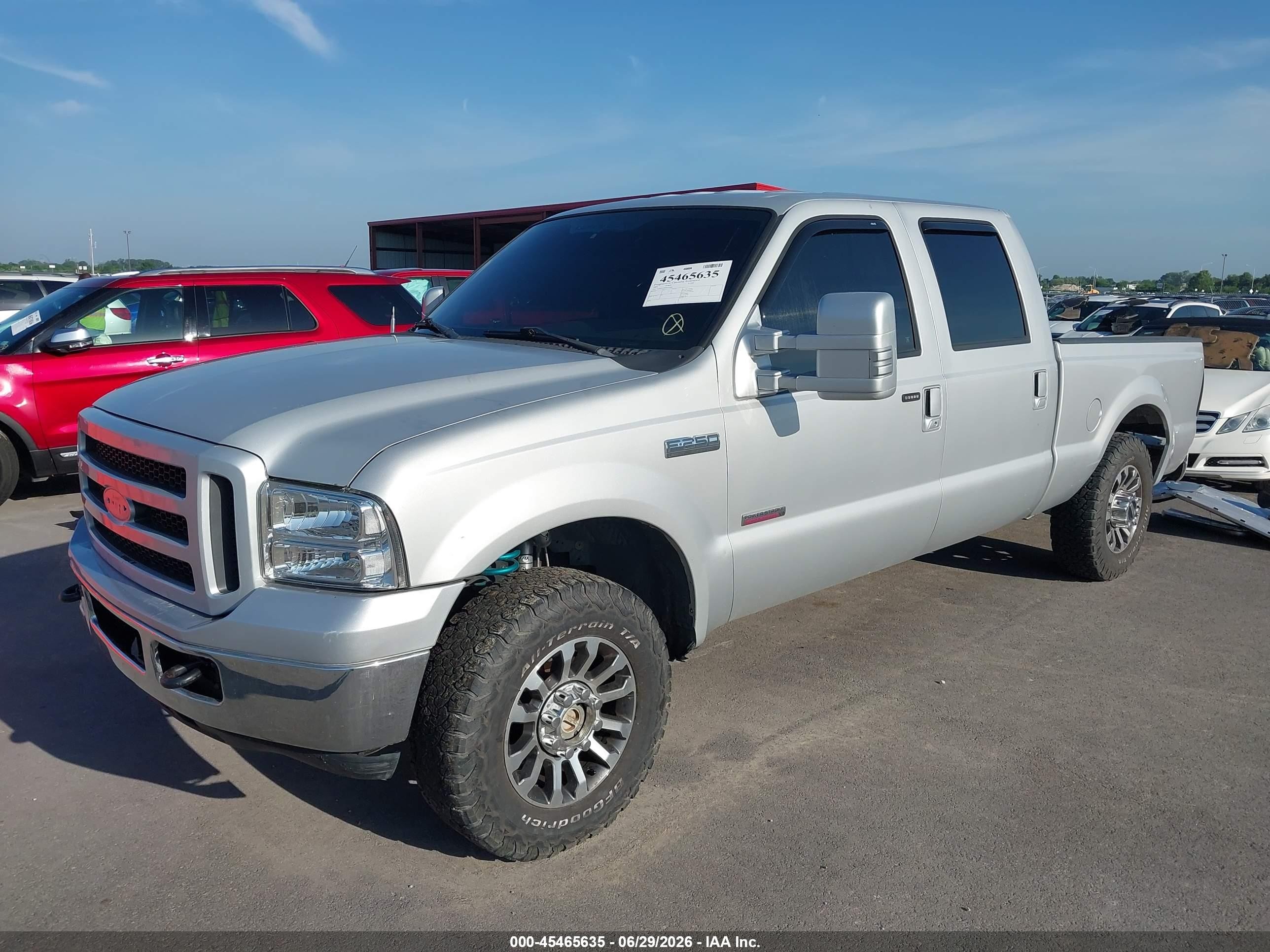 2005 Ford F-250 Lariat/xl/xlt Серебряный vin: 1FTSW21P45EA32846