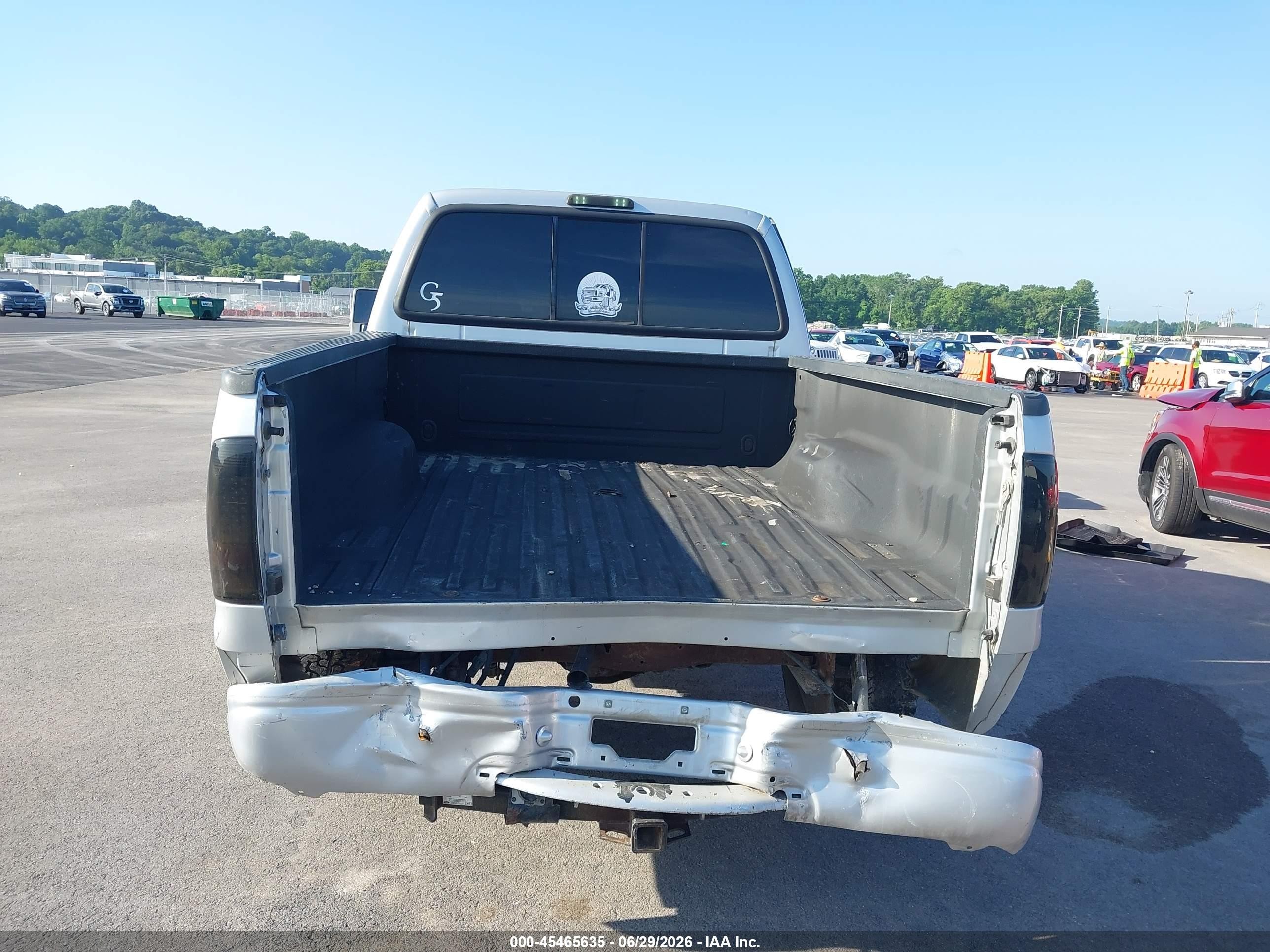 2005 Ford F-250 Lariat/xl/xlt Серебряный vin: 1FTSW21P45EA32846