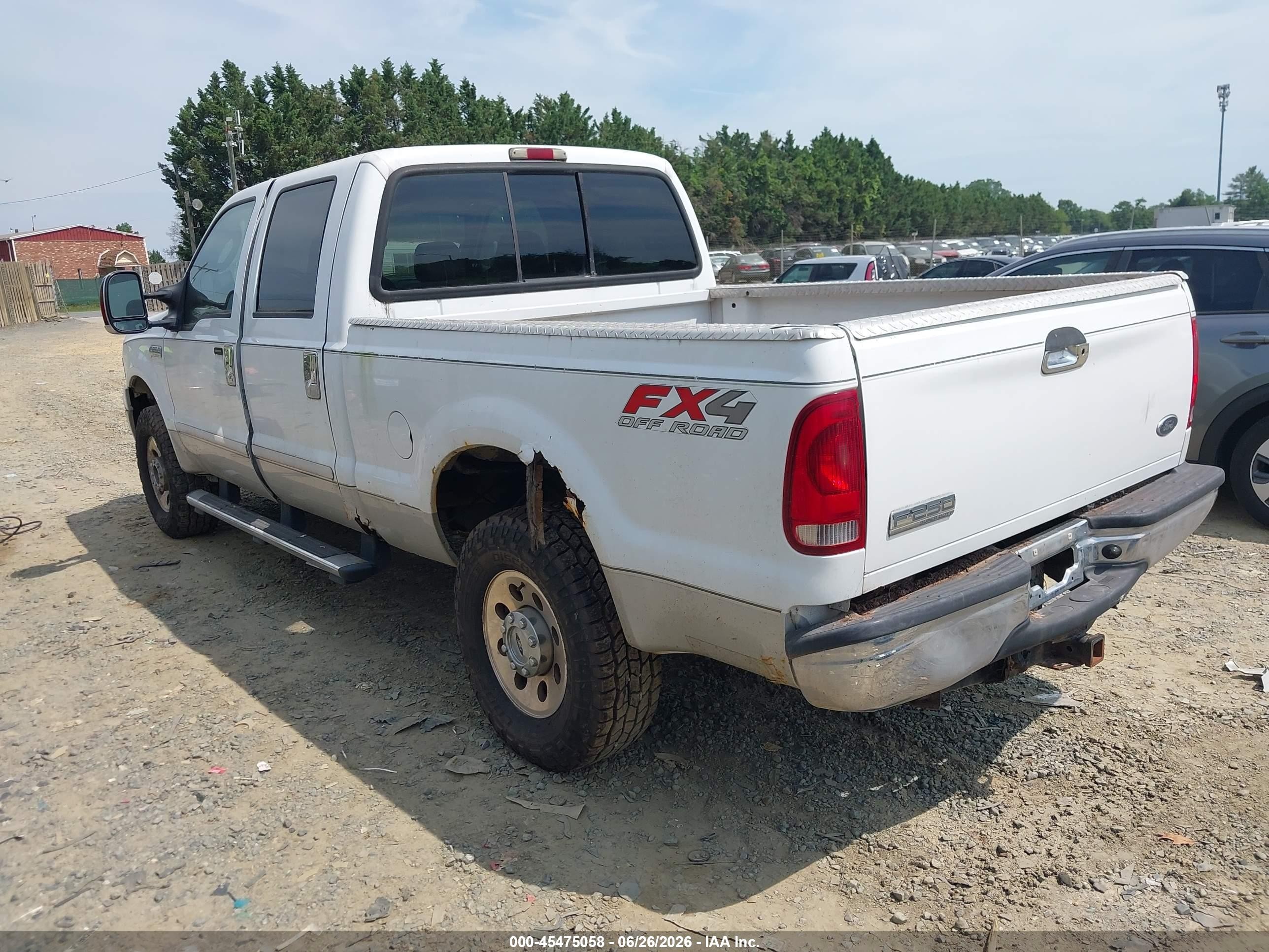 2005 Ford F-250 Lariat/xl/xlt White vin: 1FTSW21P45EB89843