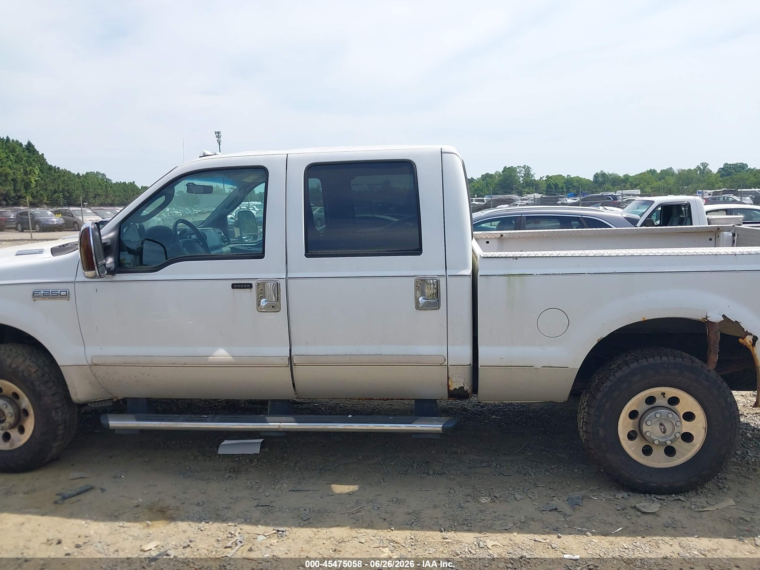 2005 Ford F-250 Lariat/xl/xlt White vin: 1FTSW21P45EB89843