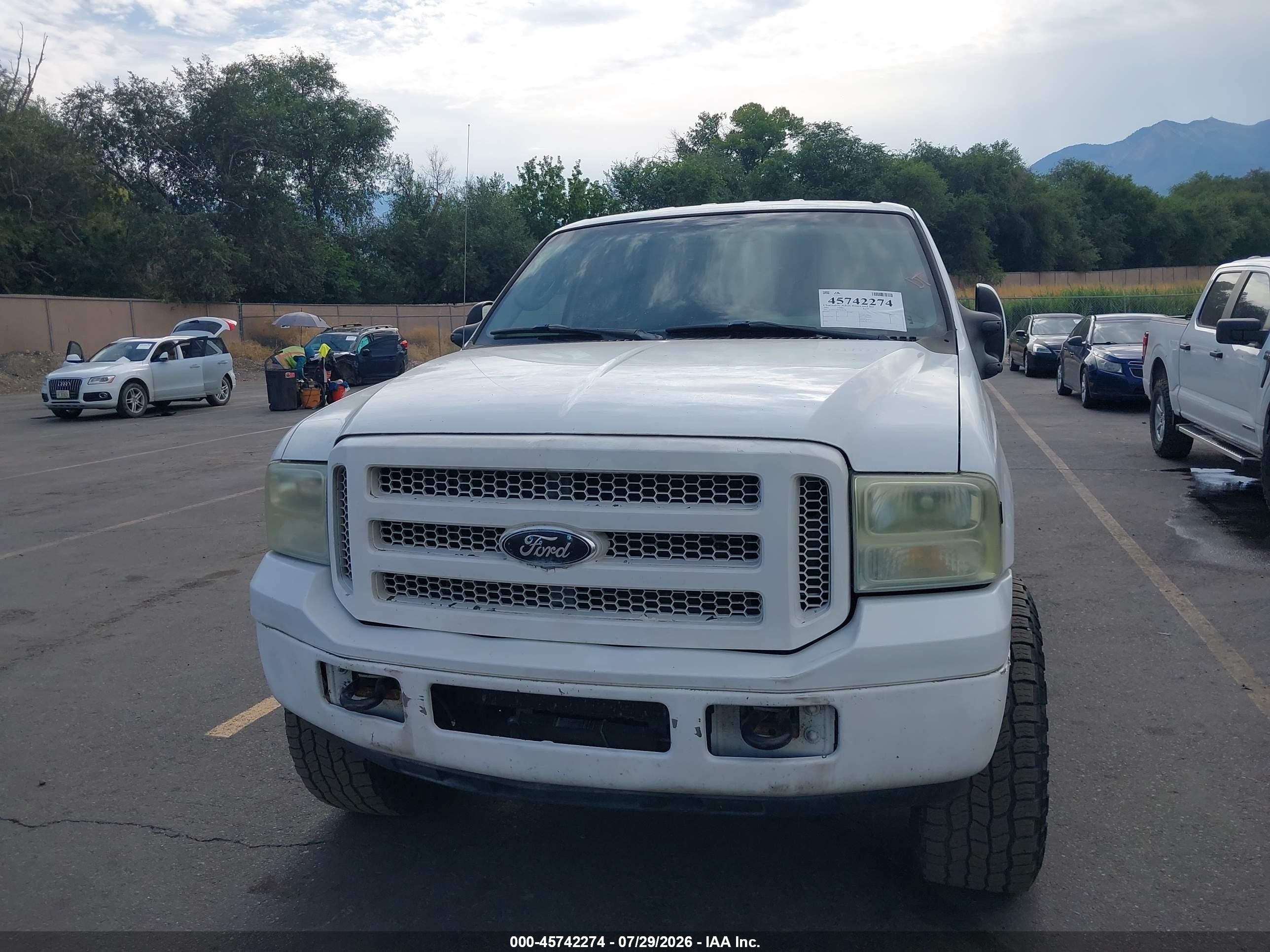 2005 Ford F-250 Lariat/xl/xlt White vin: 1FTSW21P45EC41150