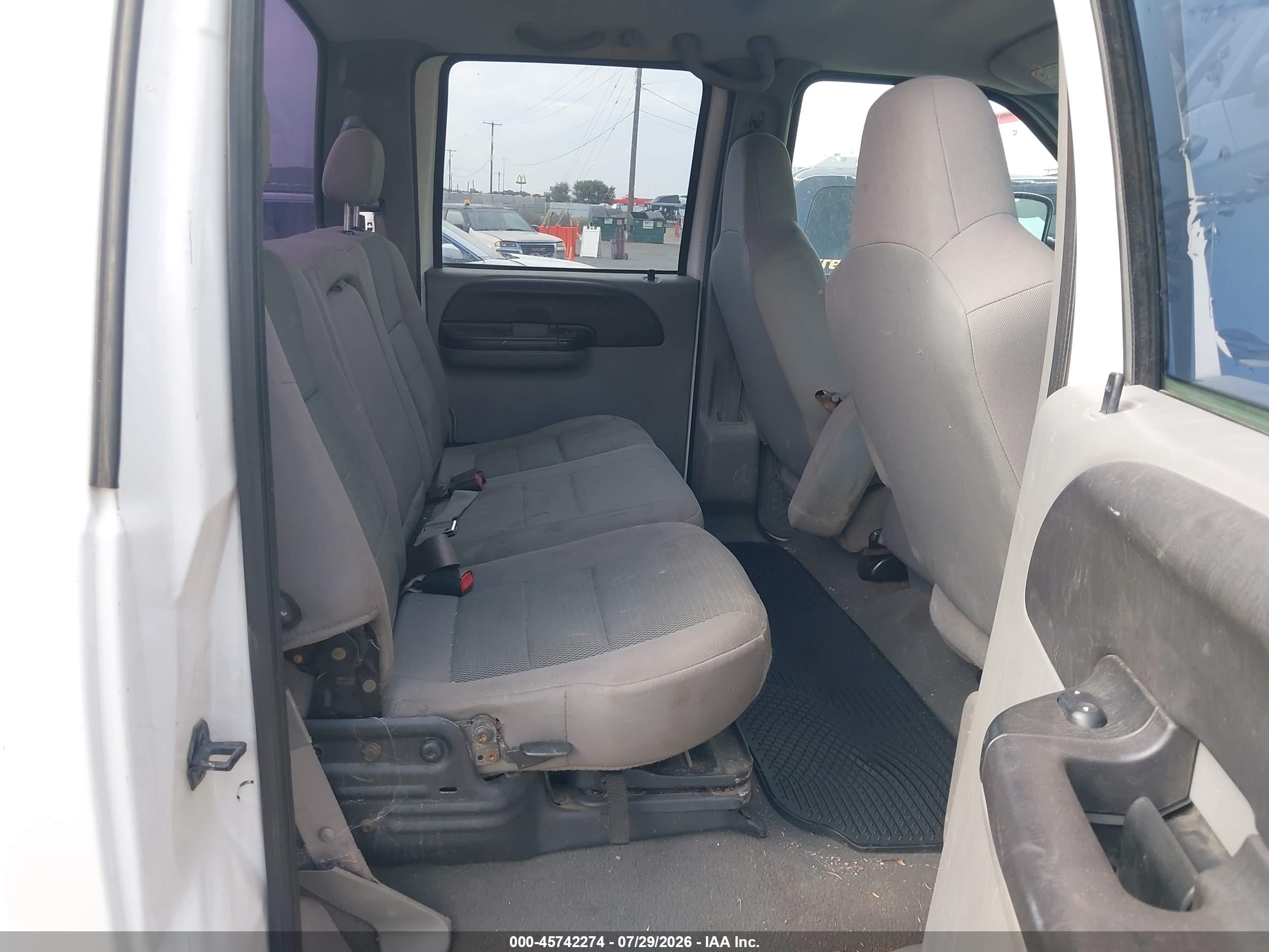 2005 Ford F-250 Lariat/xl/xlt White vin: 1FTSW21P45EC41150