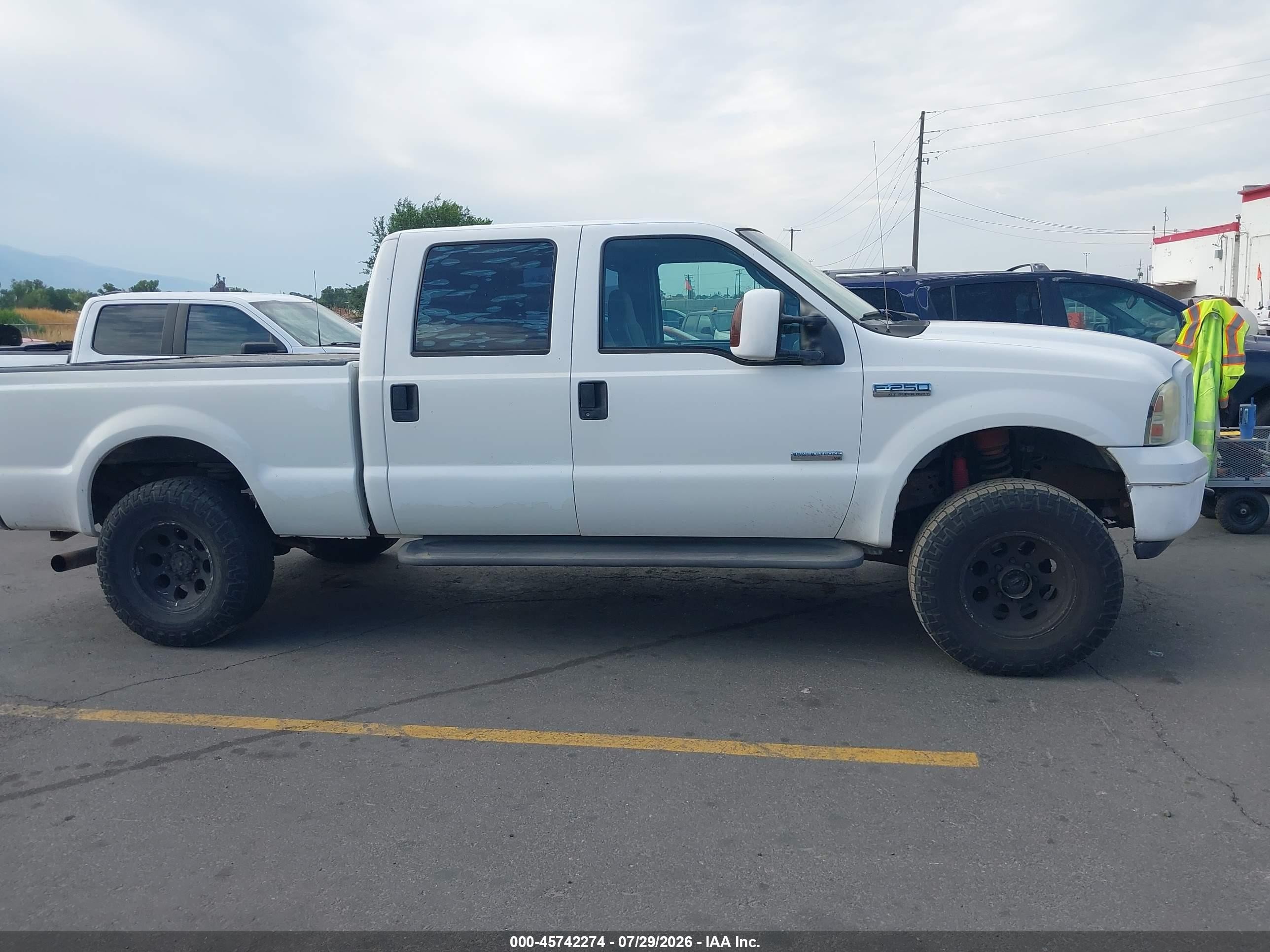 2005 Ford F-250 Lariat/xl/xlt White vin: 1FTSW21P45EC41150