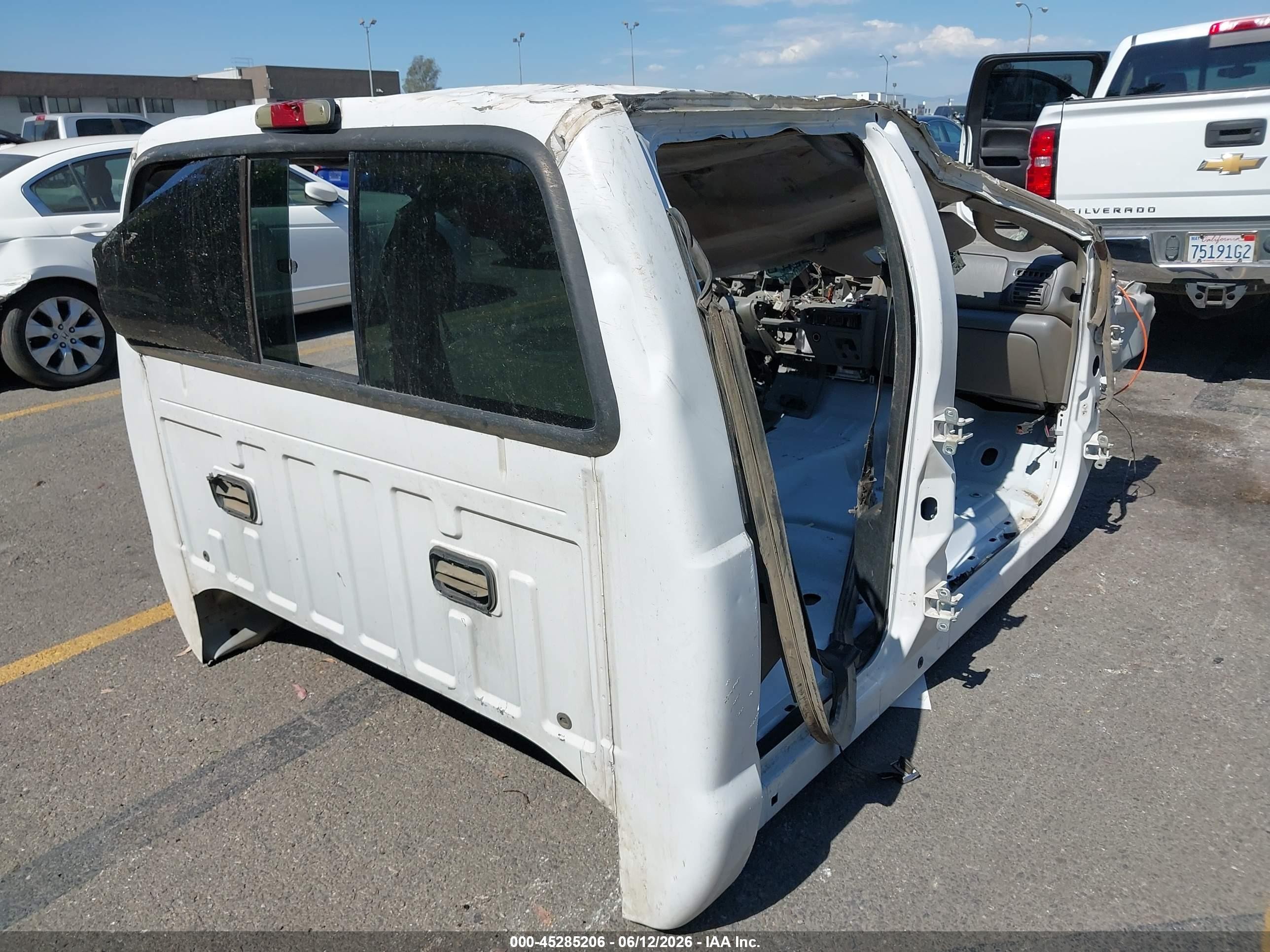 2005 Ford F-250 Lariat/xl/xlt White vin: 1FTSW21P45EC73306