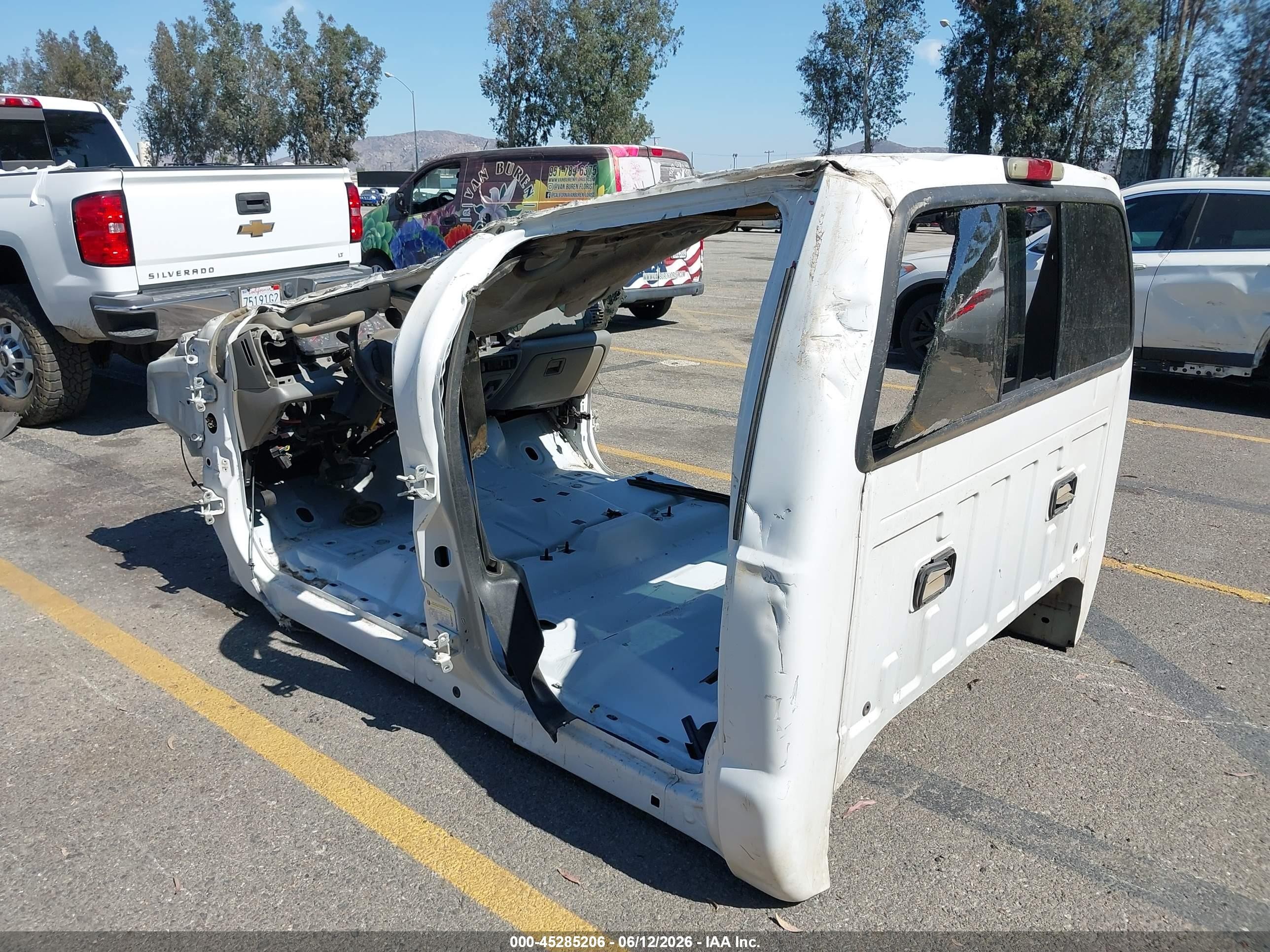 2005 Ford F-250 Lariat/xl/xlt White vin: 1FTSW21P45EC73306