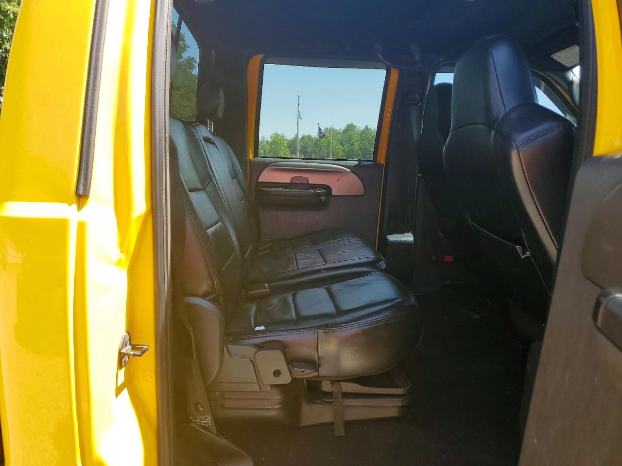 2007 Ford F-250 Super Duty Yellow vin: 1FTSW21P46EA06409
