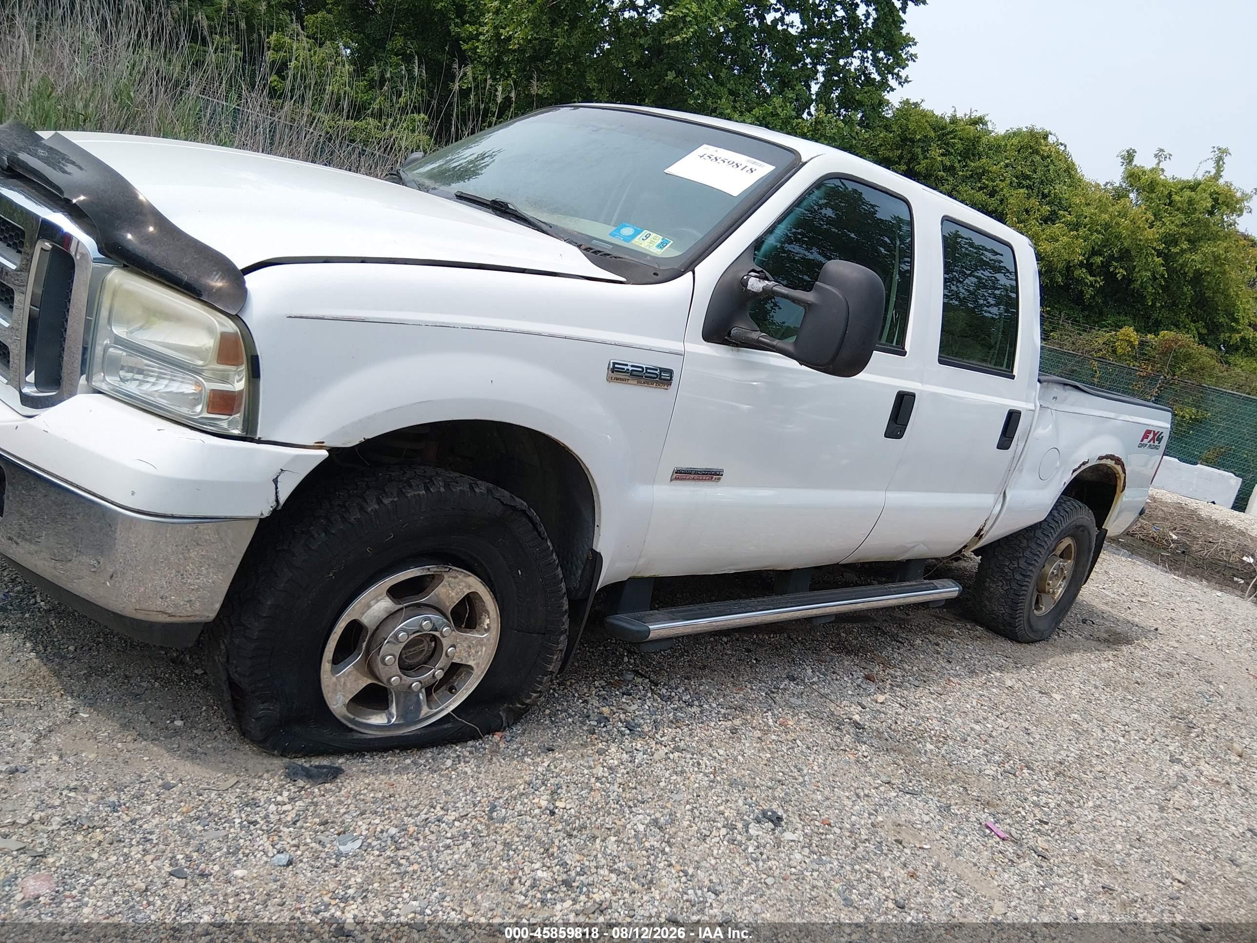 2005 Ford F-250 Lariat/xl/xlt White vin: 1FTSW21P55EA97768
