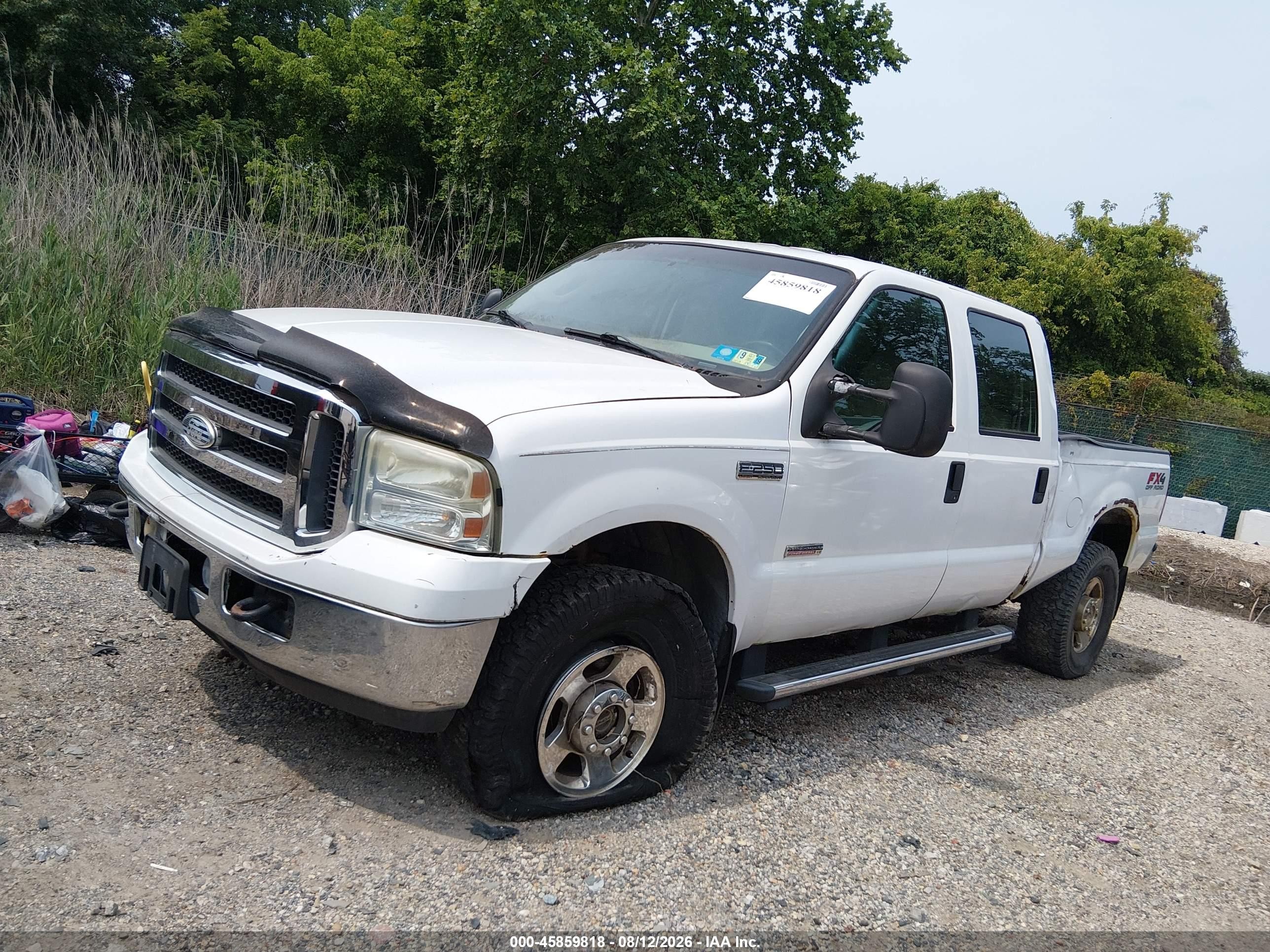 2005 Ford F-250 Lariat/xl/xlt White vin: 1FTSW21P55EA97768