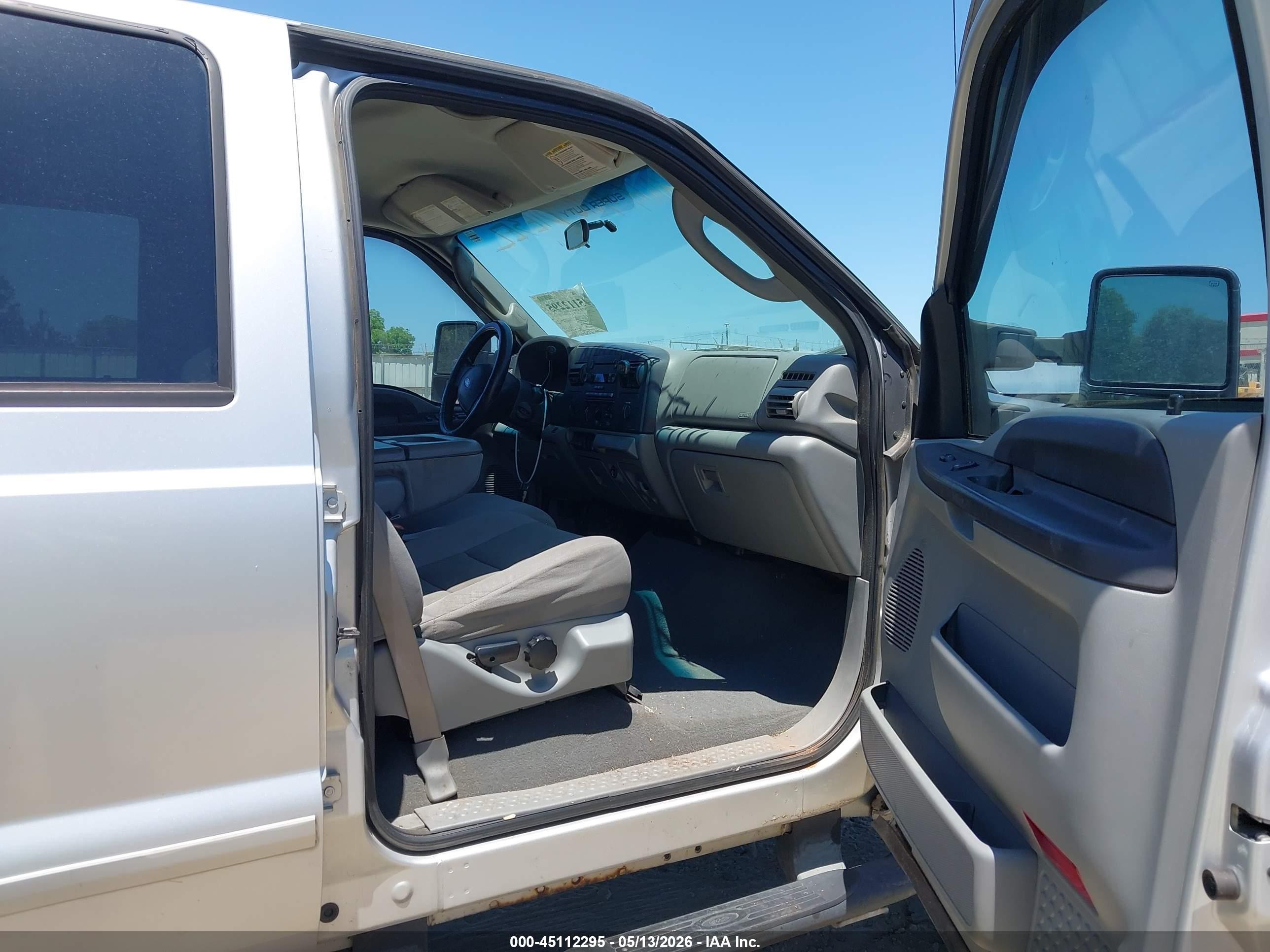 2006 Ford F-250 Lariat/xl/xlt Серебряный vin: 1FTSW21P56ED04516