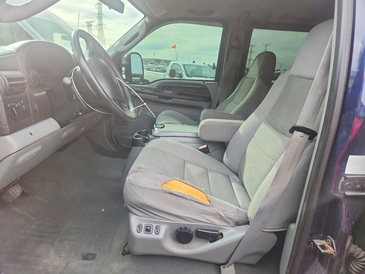 2005 Ford F250 Super Duty Blue vin: 1FTSW21P75EB15350