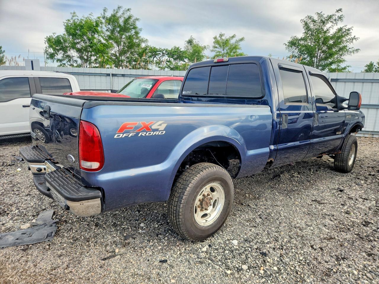 2005 Ford F250 Super Duty Blue vin: 1FTSW21P75EB15350