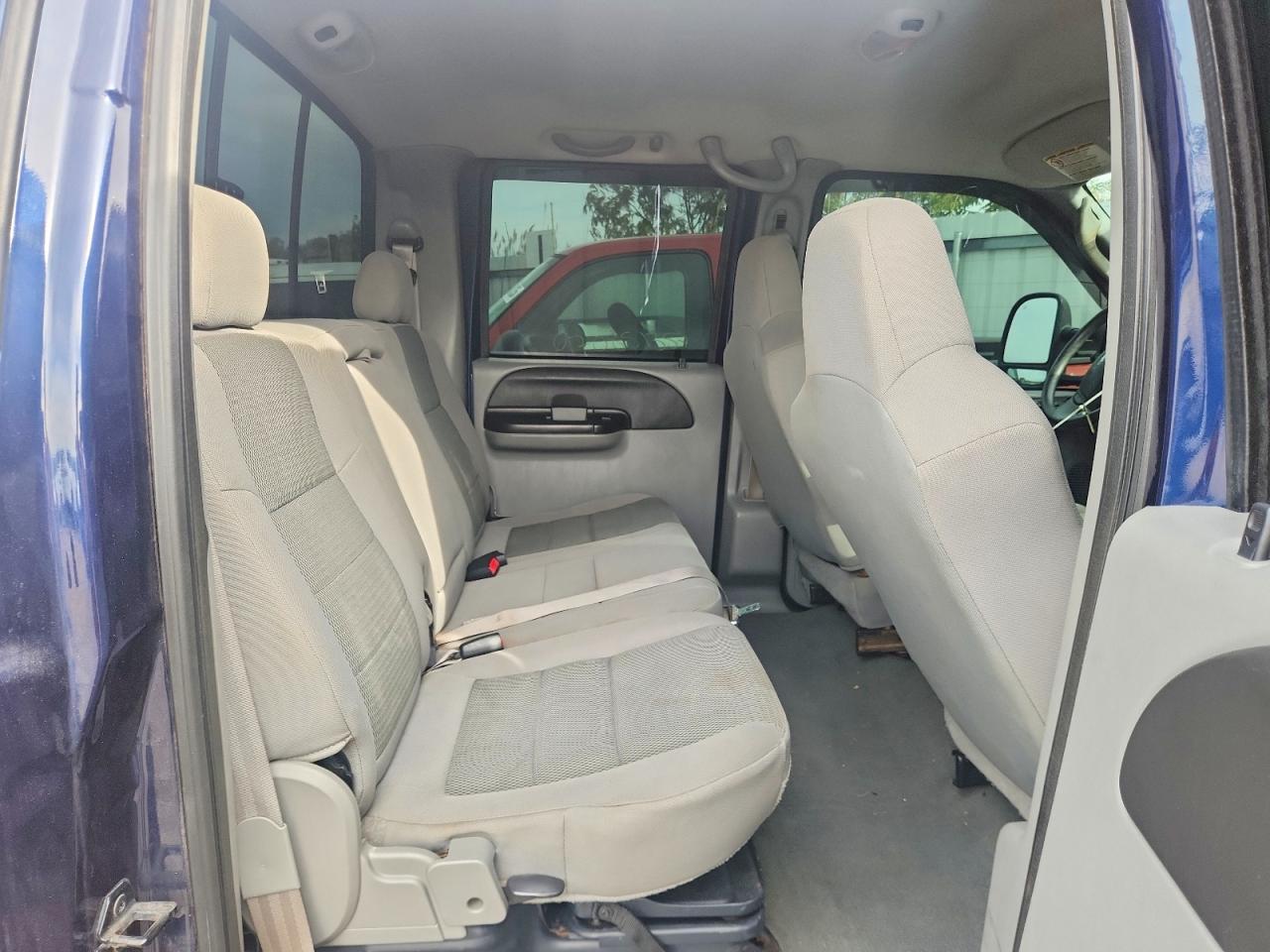 2005 Ford F250 Super Duty Blue vin: 1FTSW21P75EB15350