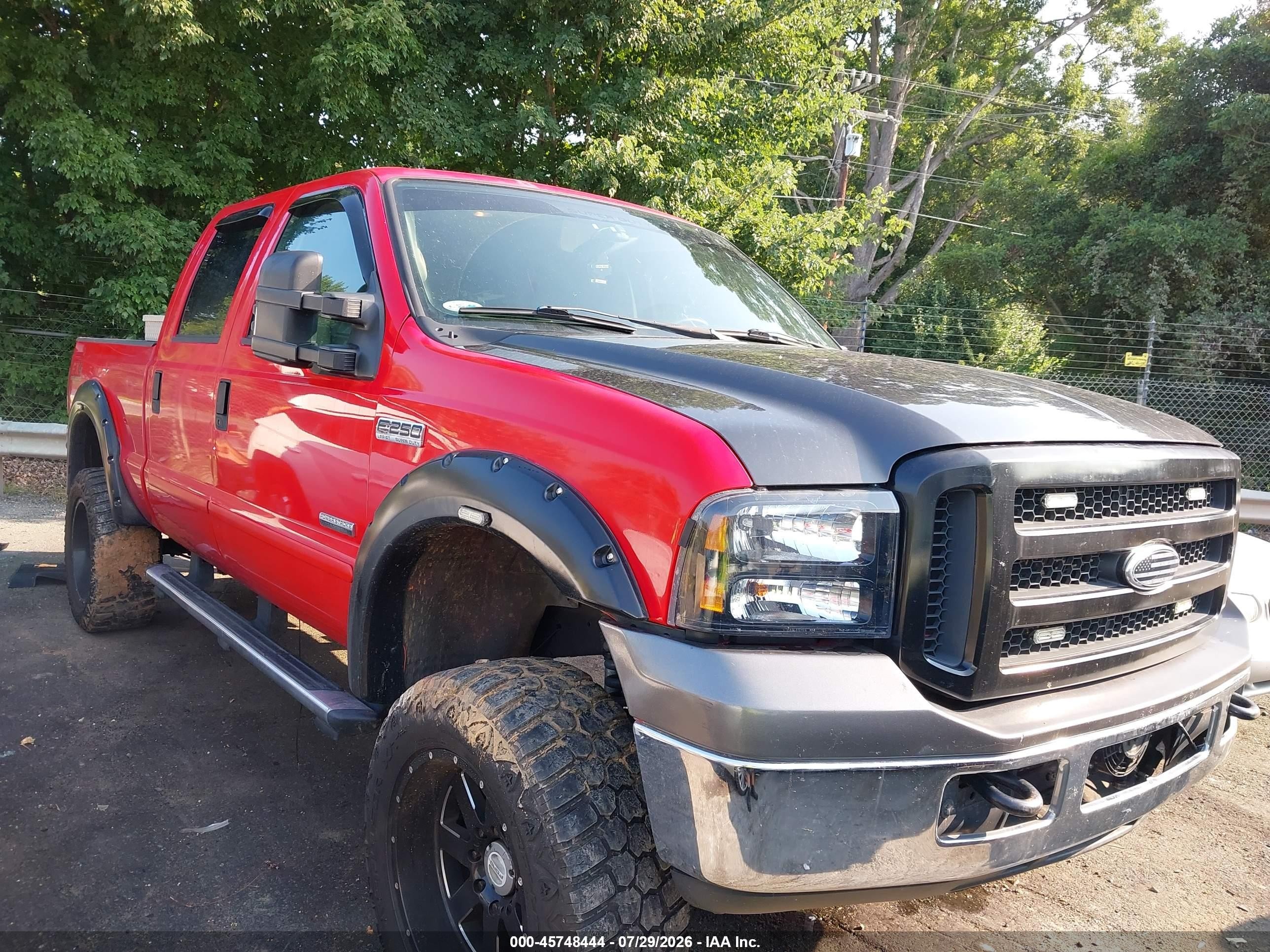 2005 Ford F-250 Lariat/xl/xlt Красный vin: 1FTSW21P75EB66749