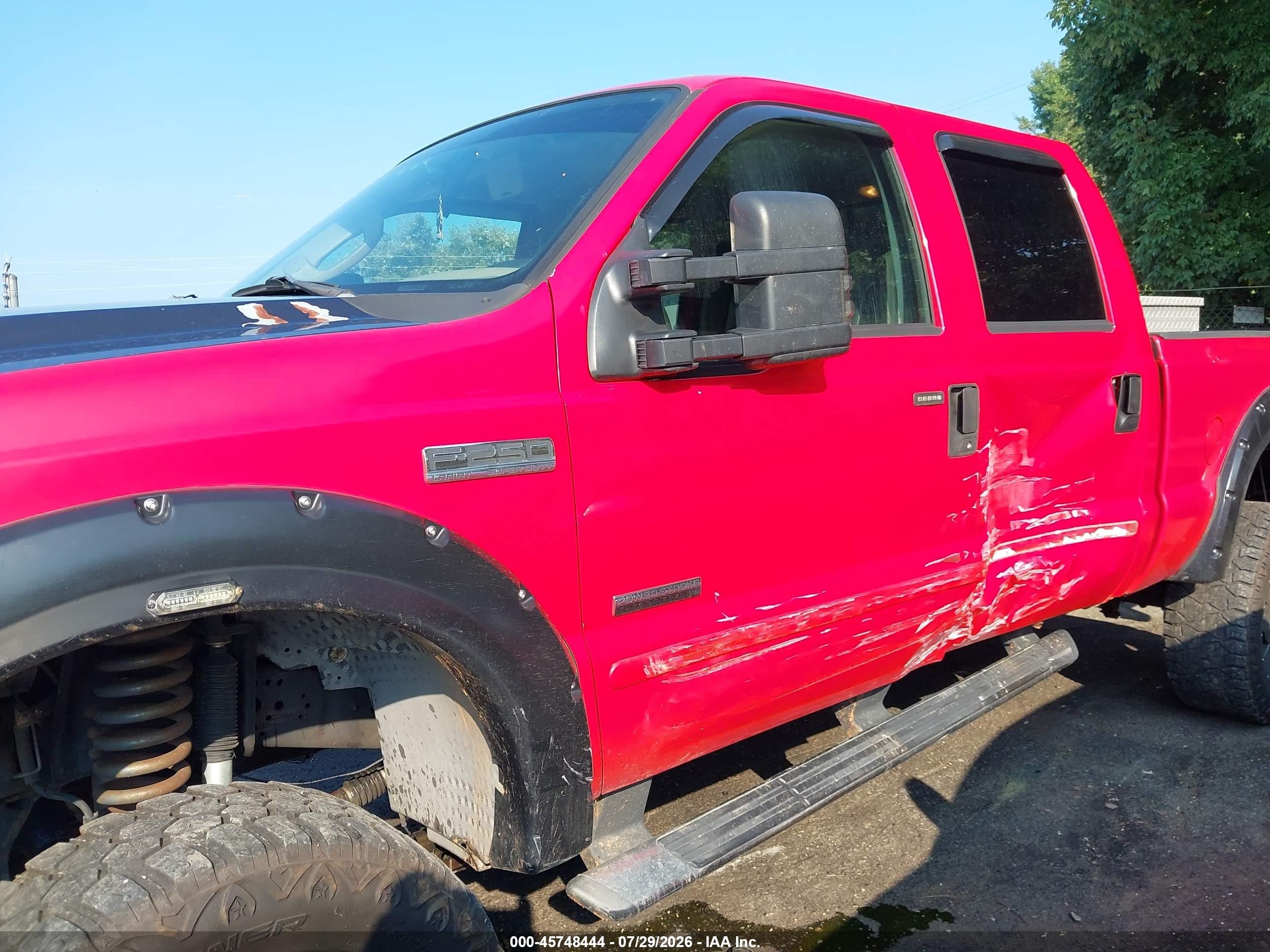 2005 Ford F-250 Lariat/xl/xlt Красный vin: 1FTSW21P75EB66749