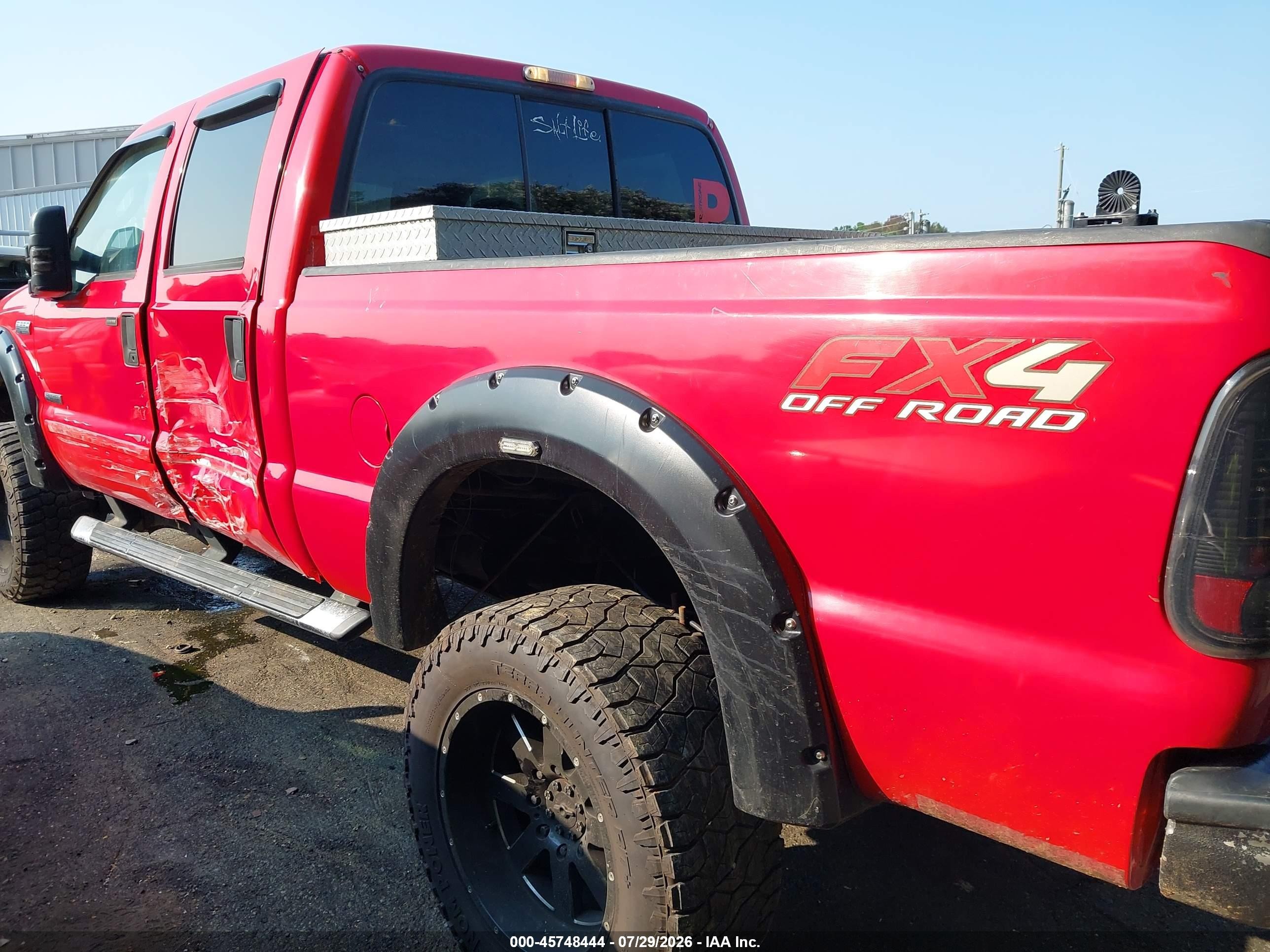 2005 Ford F-250 Lariat/xl/xlt Красный vin: 1FTSW21P75EB66749
