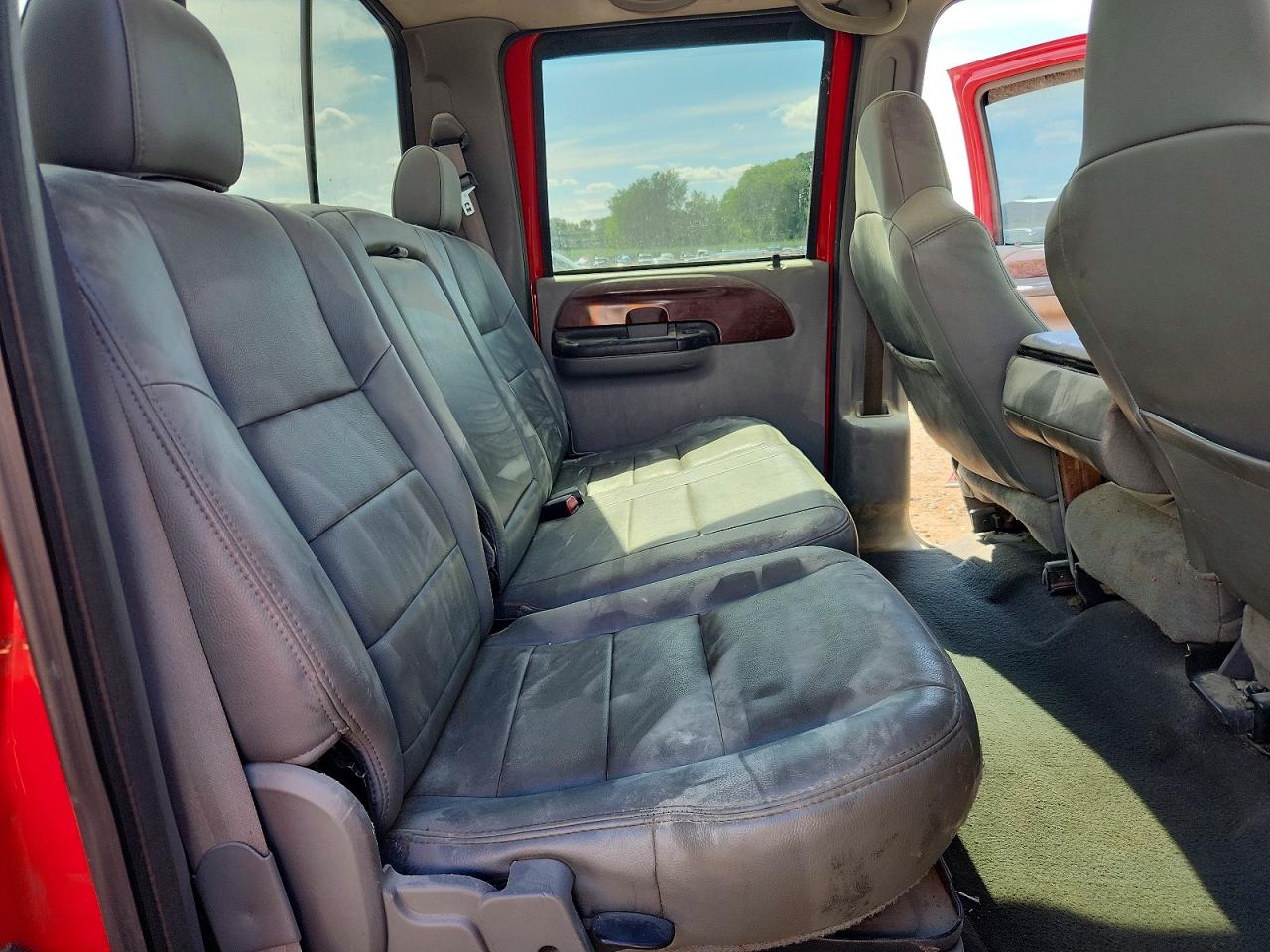 2006 Ford F250 Super Duty Red vin: 1FTSW21P76ED58285