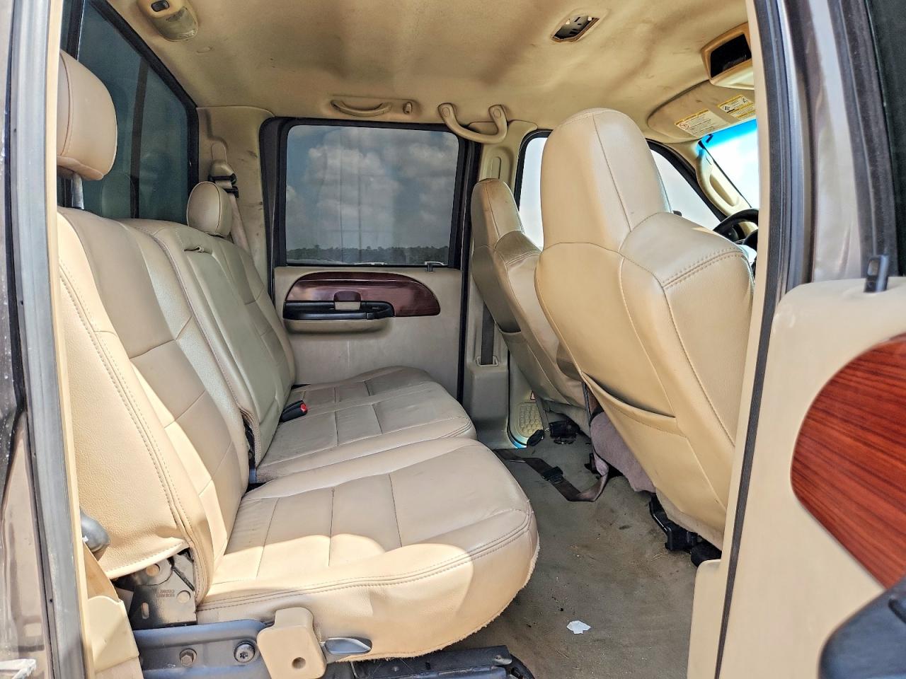 2005 Ford F250 Super Duty Gray vin: 1FTSW21P85EA73643