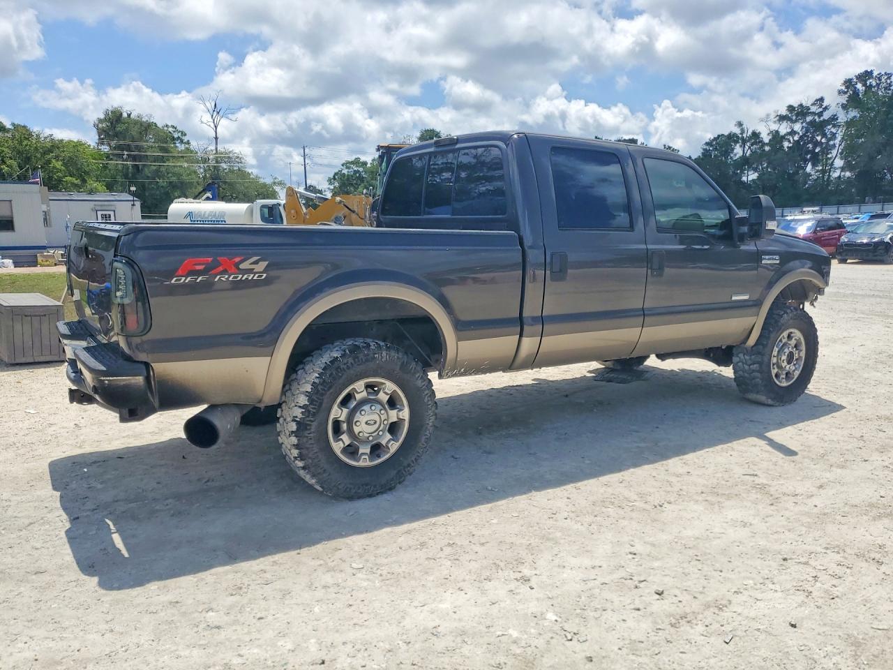 2005 Ford F250 Super Duty Black vin: 1FTSW21P85EC92988