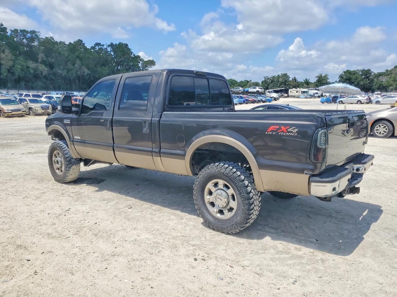 2005 Ford F250 Super Duty Black vin: 1FTSW21P85EC92988