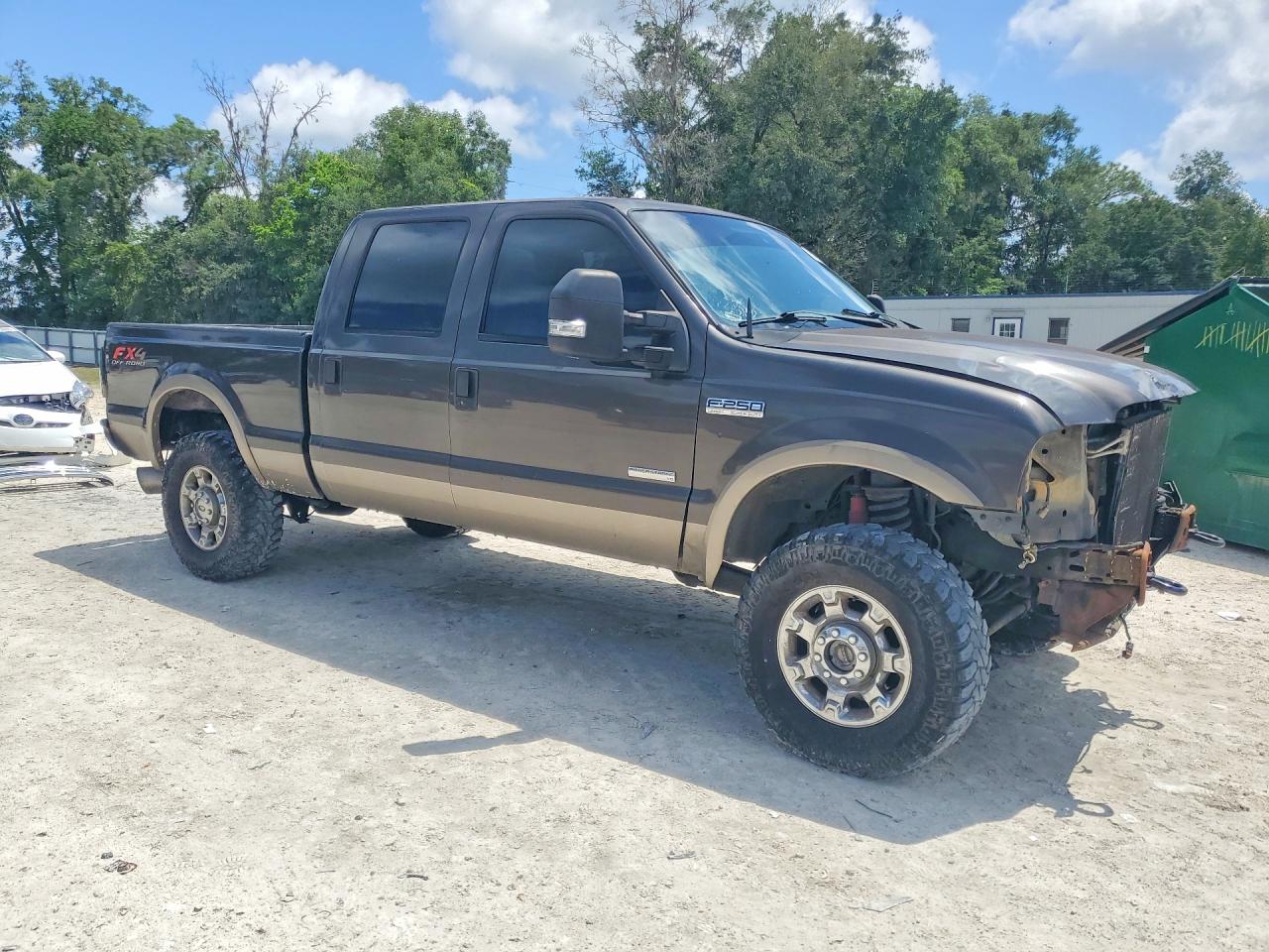 2005 Ford F250 Super Duty Black vin: 1FTSW21P85EC92988