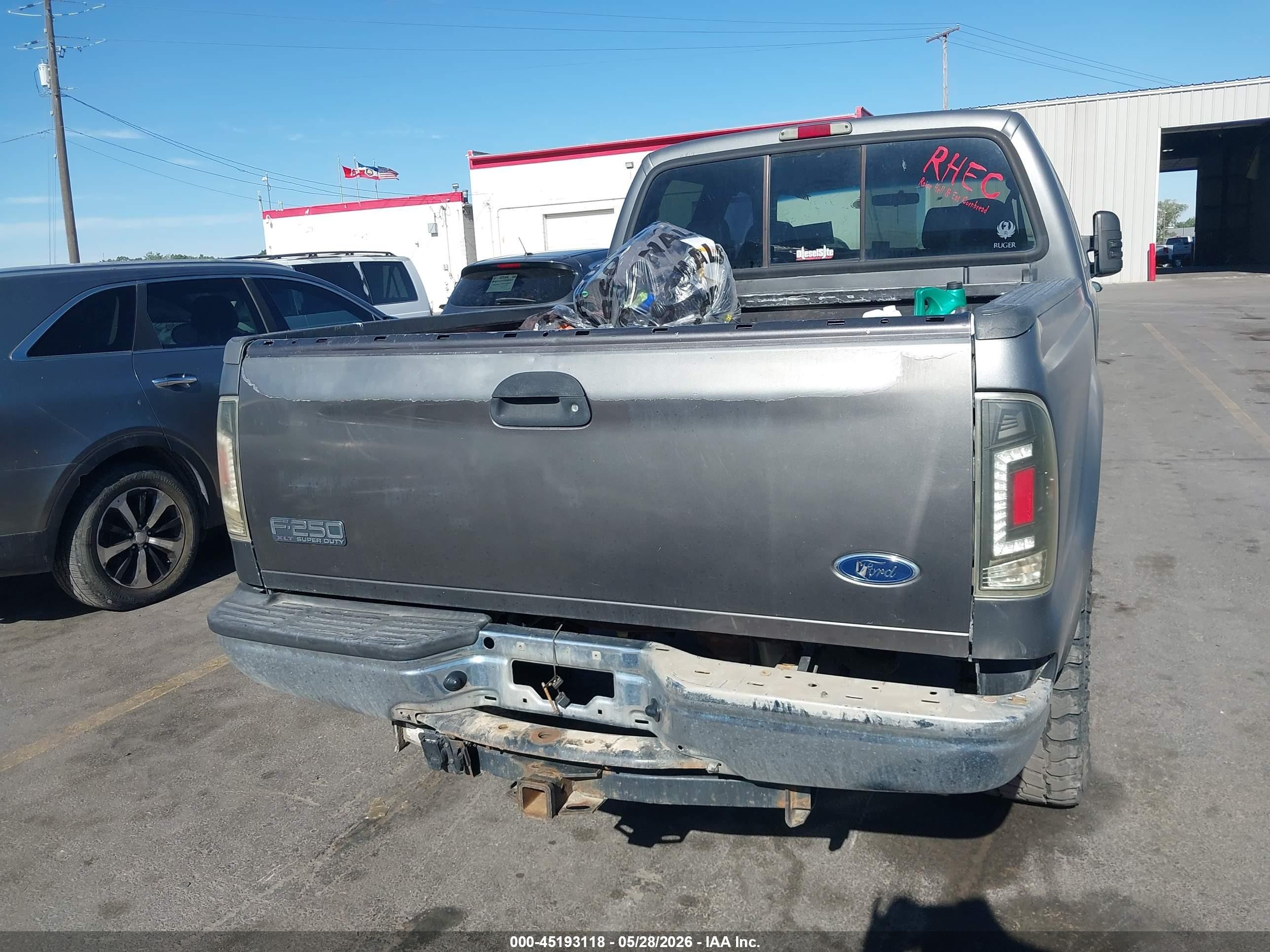 2005 Ford F-250 Lariat/xl/xlt Gray vin: 1FTSW21P95EA87924