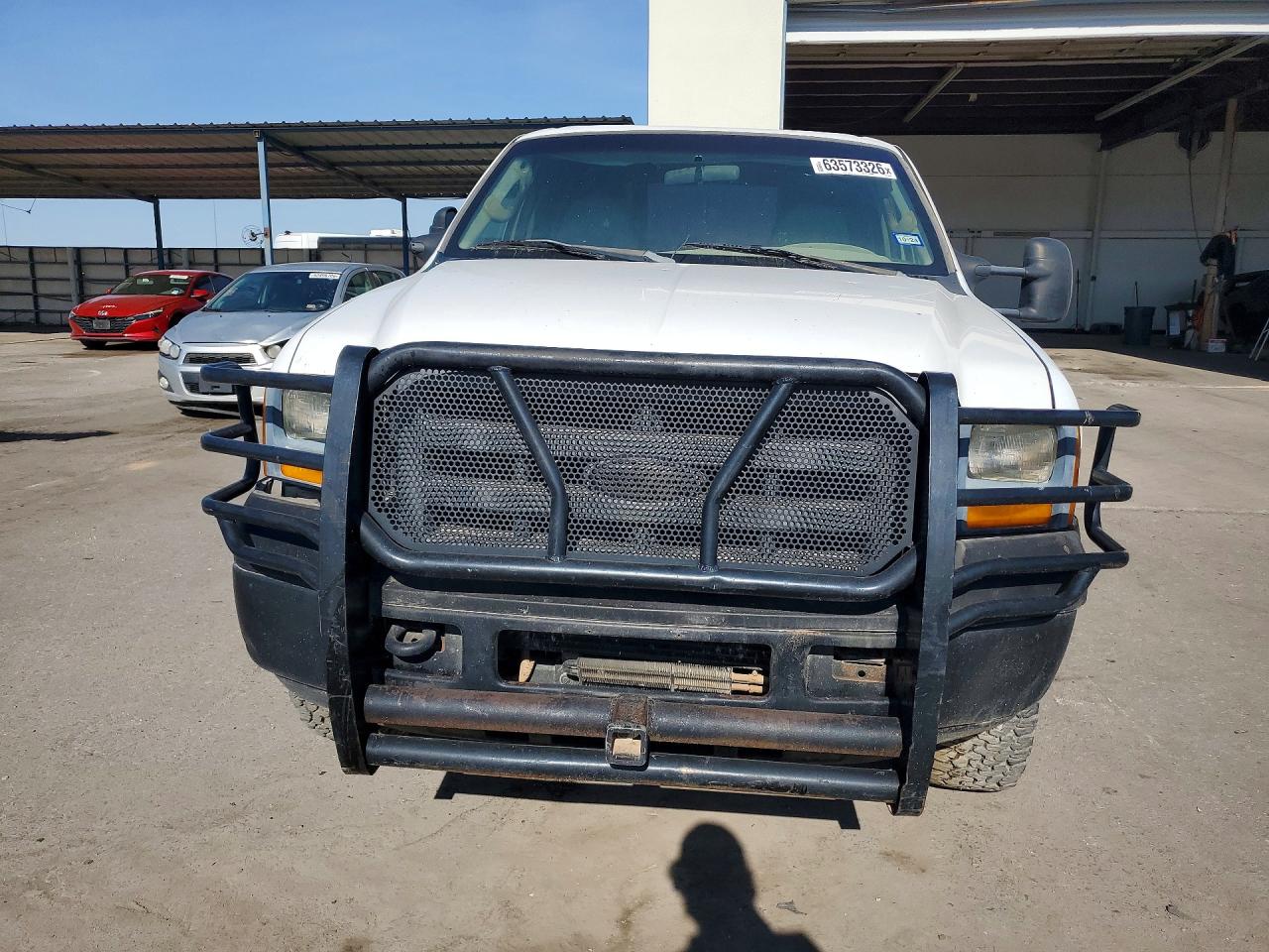 2005 Ford F250 Super Duty White vin: 1FTSW21P95EB19237