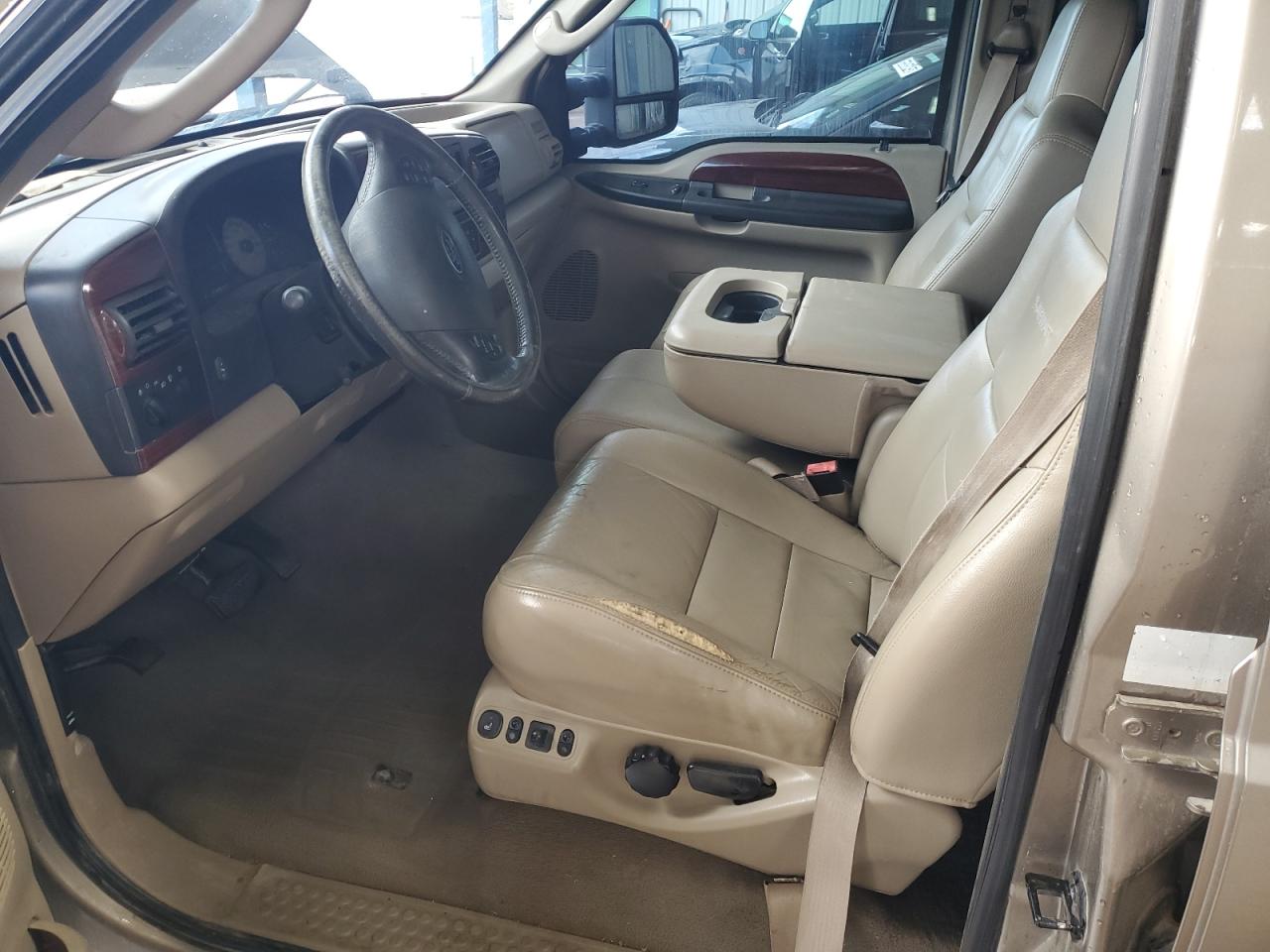 2005 Ford F250 Super Duty Beige vin: 1FTSW21P95EB20761