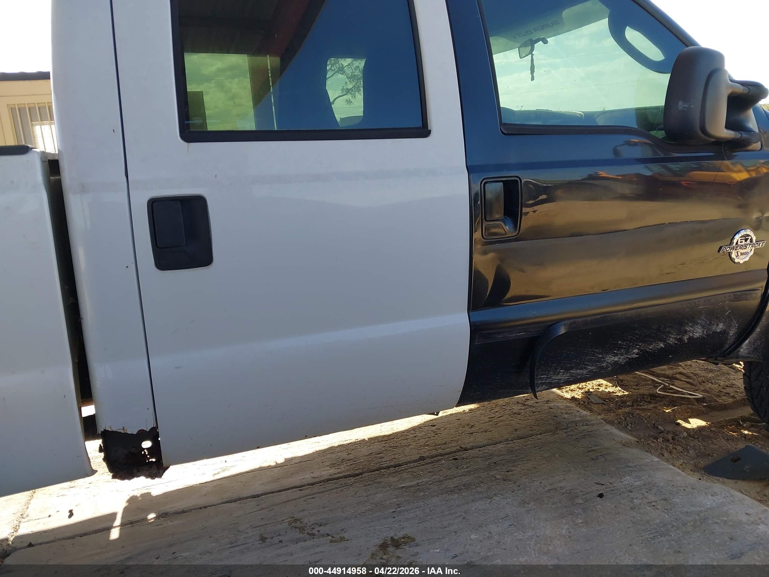 2006 Ford F-250 Lariat/xl/xlt White vin: 1FTSW21P96EA76648