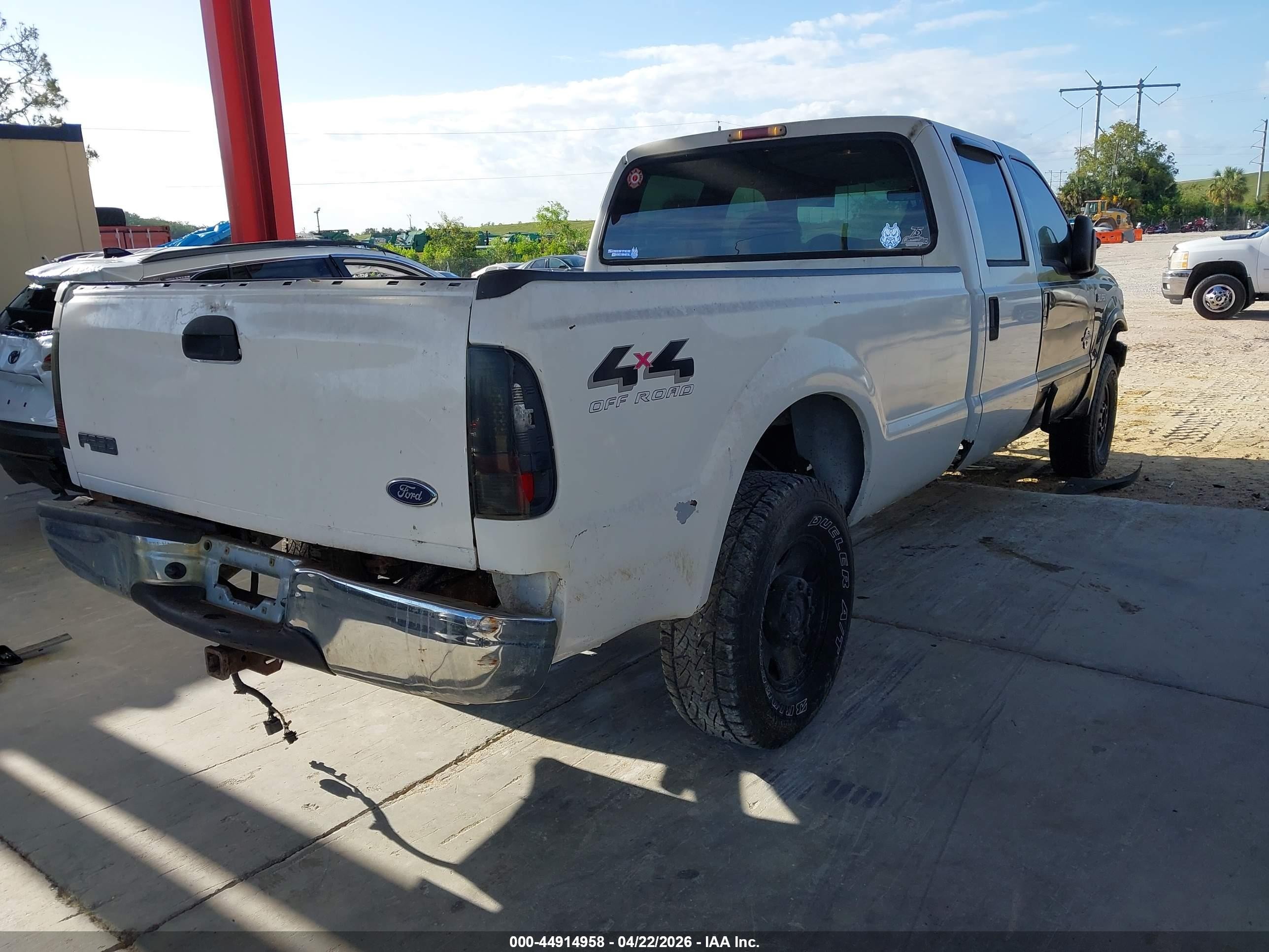 2006 Ford F-250 Lariat/xl/xlt White vin: 1FTSW21P96EA76648