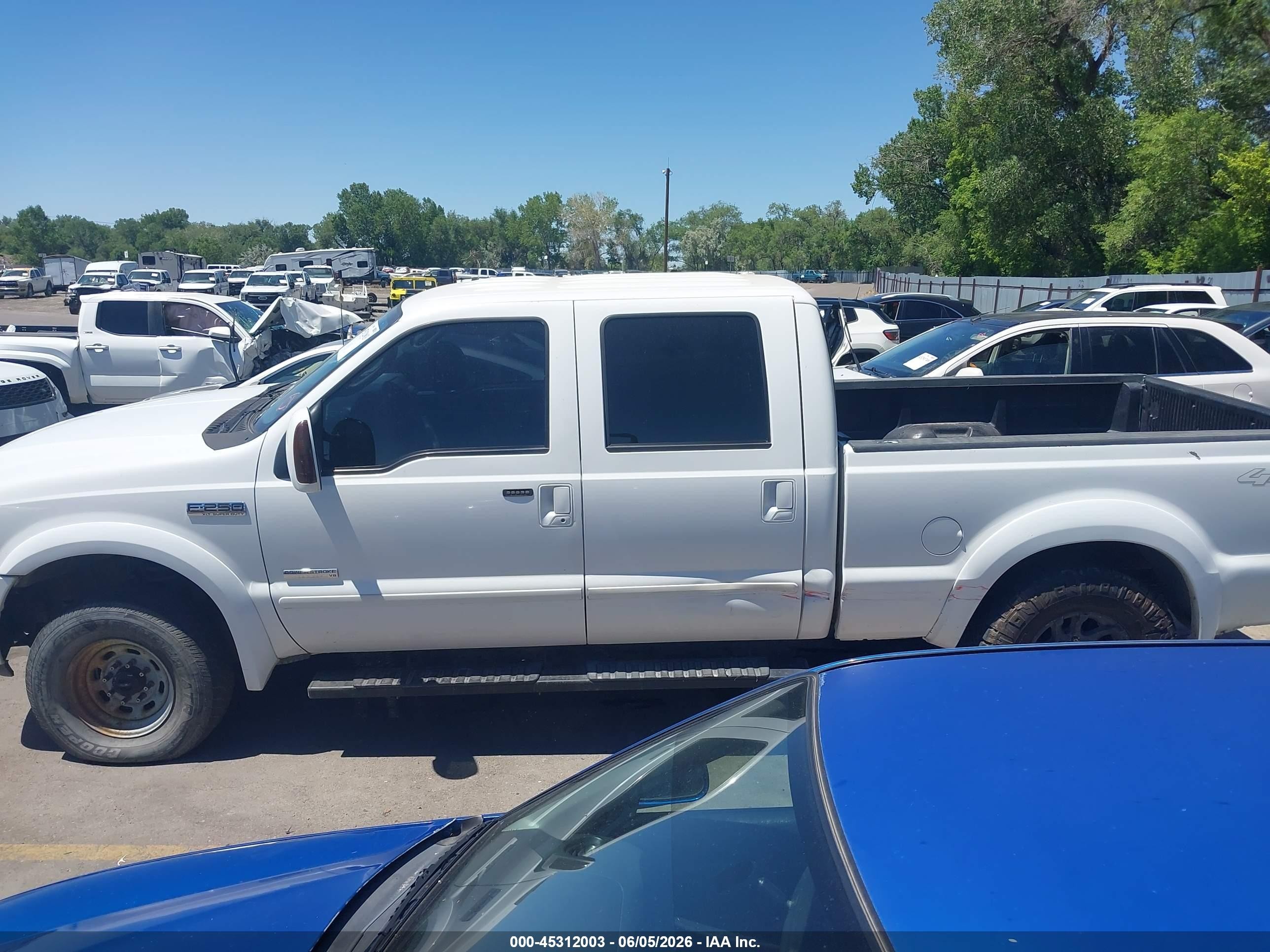 2006 Ford F-250 Lariat/xl/xlt White vin: 1FTSW21PX6EB20592