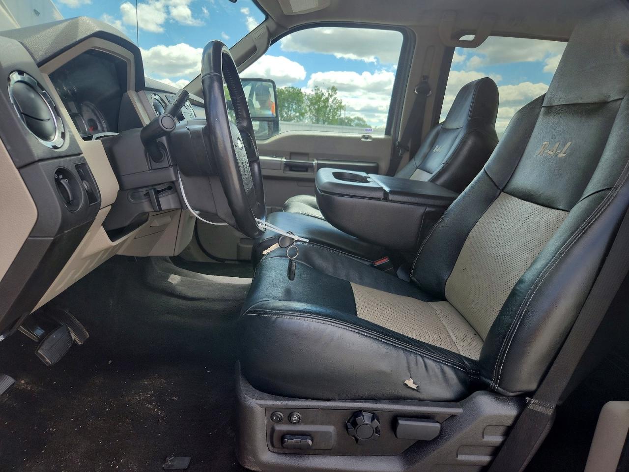2008 Ford F250 Super Duty Gray vin: 1FTSW21R08EA21901