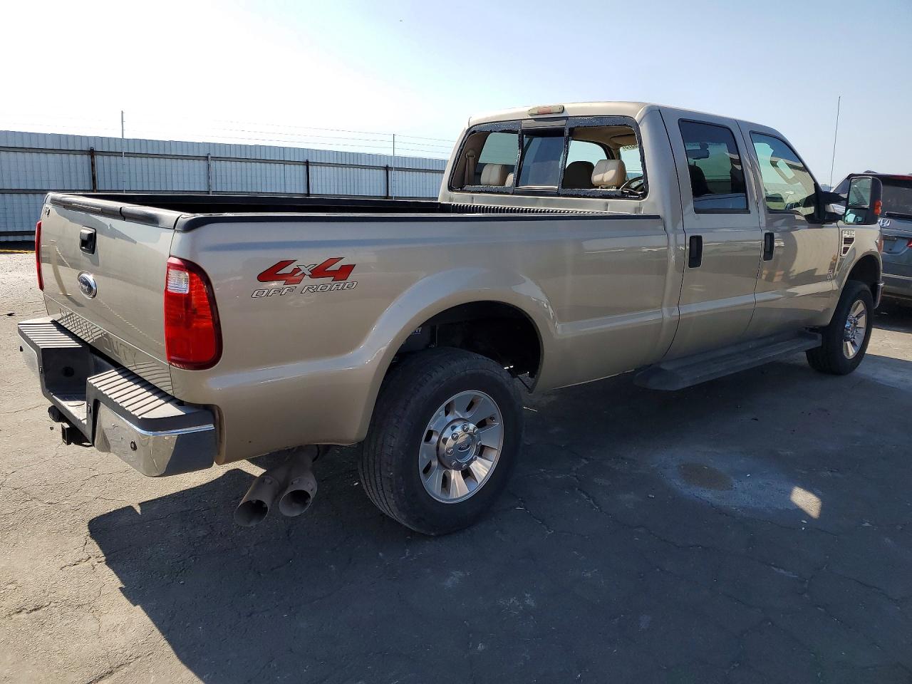 2008 Ford F250 Super Duty Gold vin: 1FTSW21R08EA90023