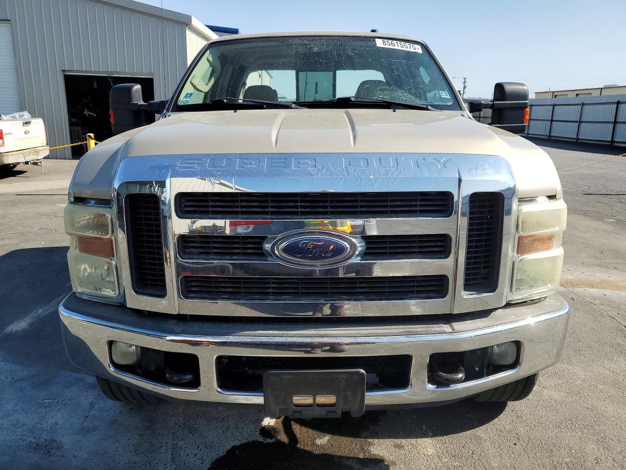 2008 Ford F250 Super Duty Gold vin: 1FTSW21R08EA90023