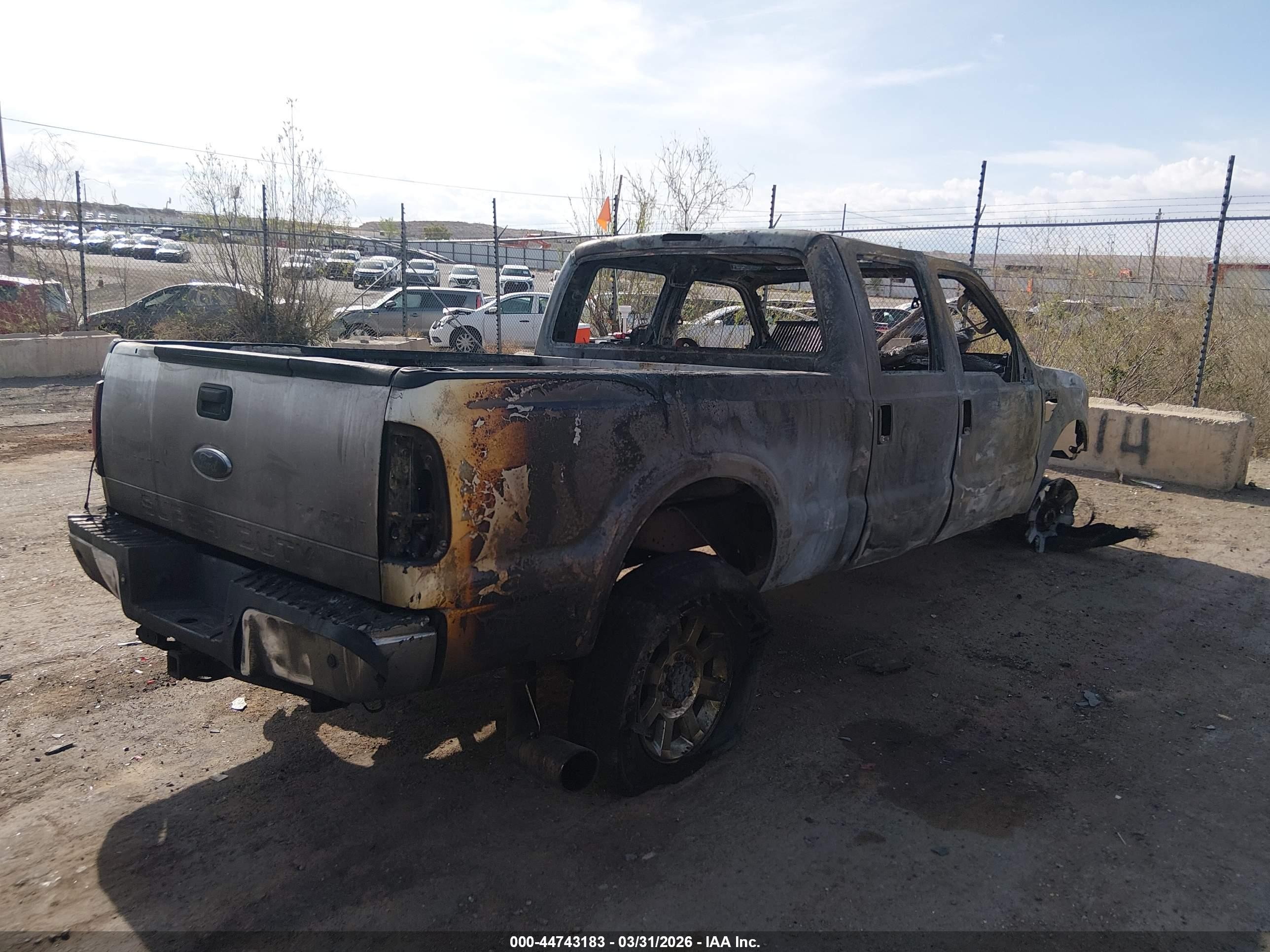 2008 Ford F-250   Gray vin: 1FTSW21R08EB54853