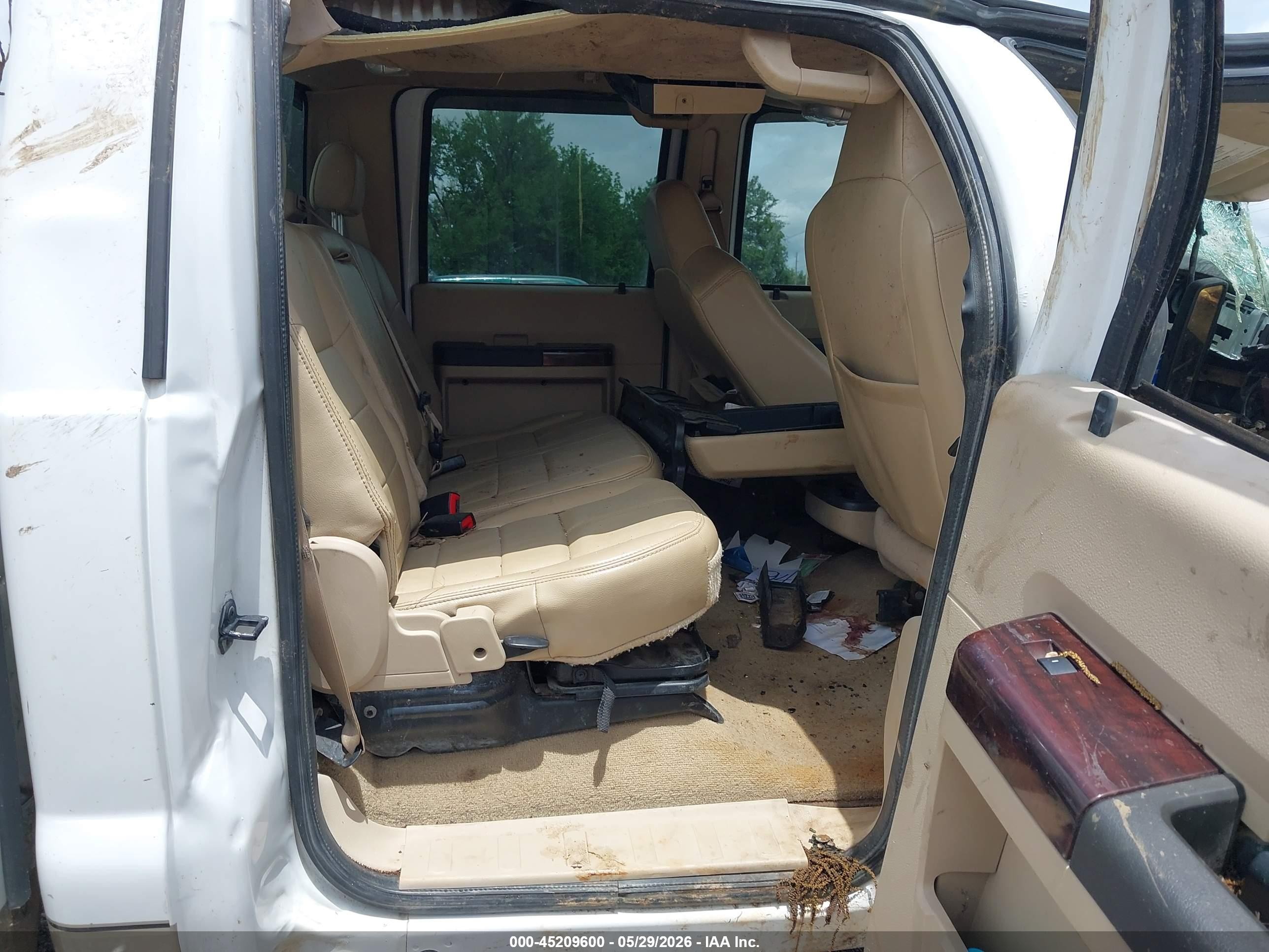 2008 Ford F-250 Fx4/harley-davidson/king Ranch/lariat/xl/xlt White vin: 1FTSW21R08ED11796