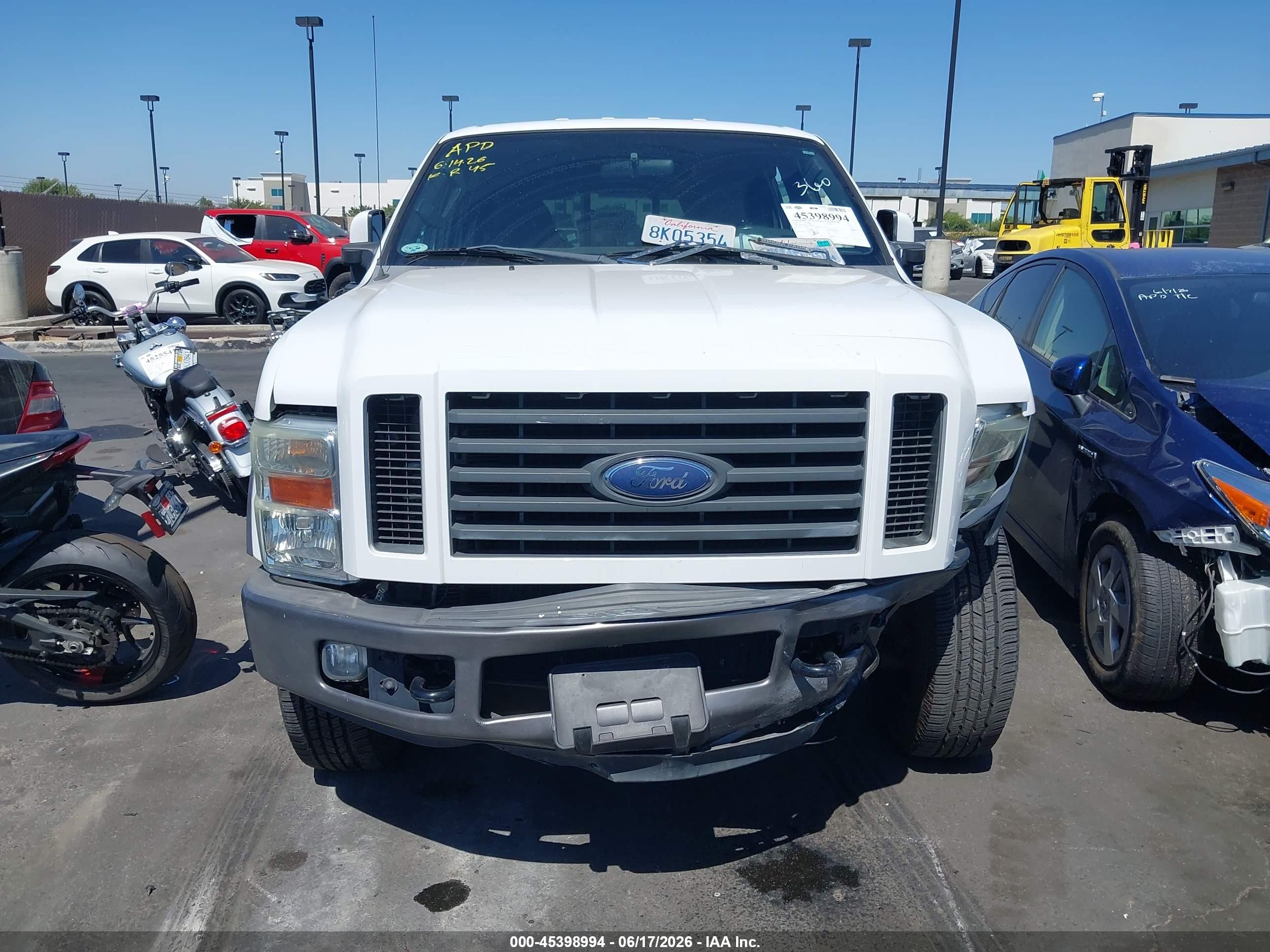 2008 Ford F-250 Fx4/harley-davidson/king Ranch/lariat/xl/xlt Белый vin: 1FTSW21R18EA78379