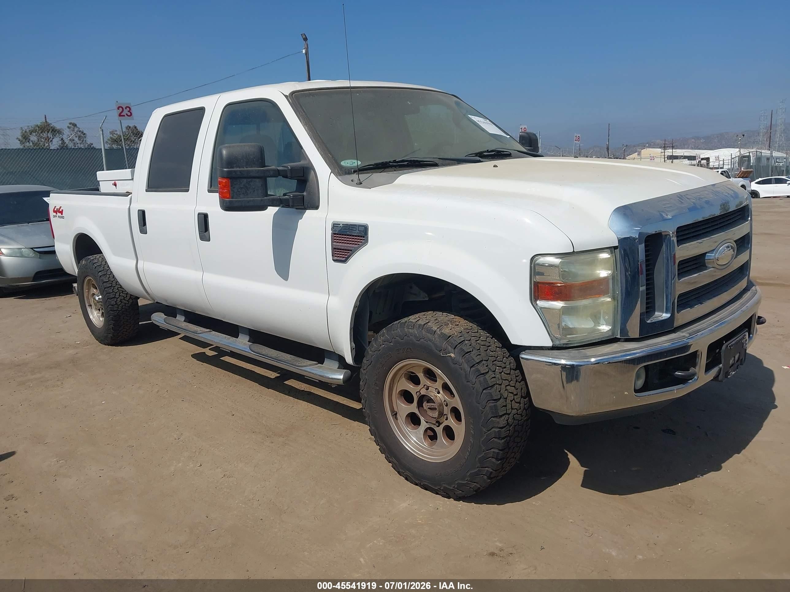 2008 Ford Super Duty F-250 Srw Fx4/harley-davidson/king Ranch/lariat/xl/xlt White vin: 1FTSW21R18EB46079