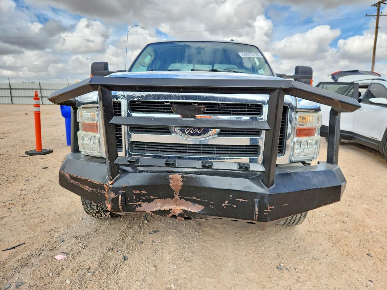 2008 Ford F250 Super Duty White vin: 1FTSW21R28ED19771