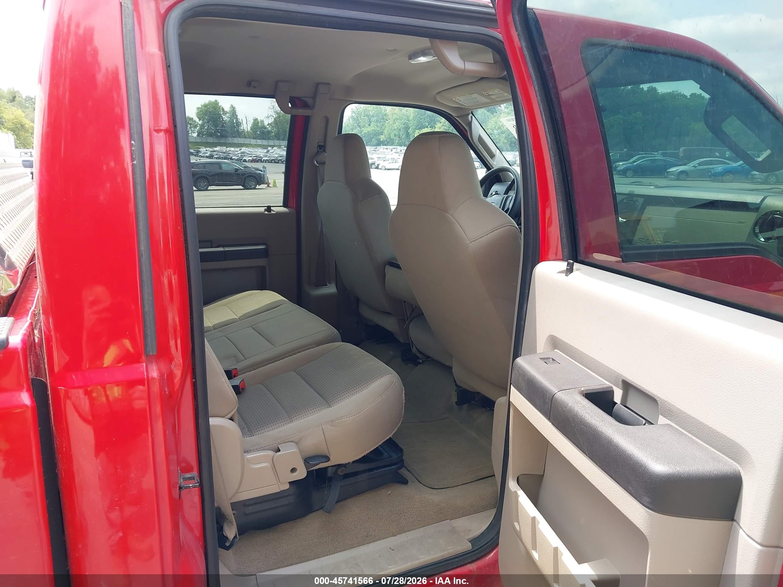 2008 Ford Super Duty F-250 Srw Fx4/harley-davidson/king Ranch/lariat/xl/xlt Red vin: 1FTSW21R28EE19532