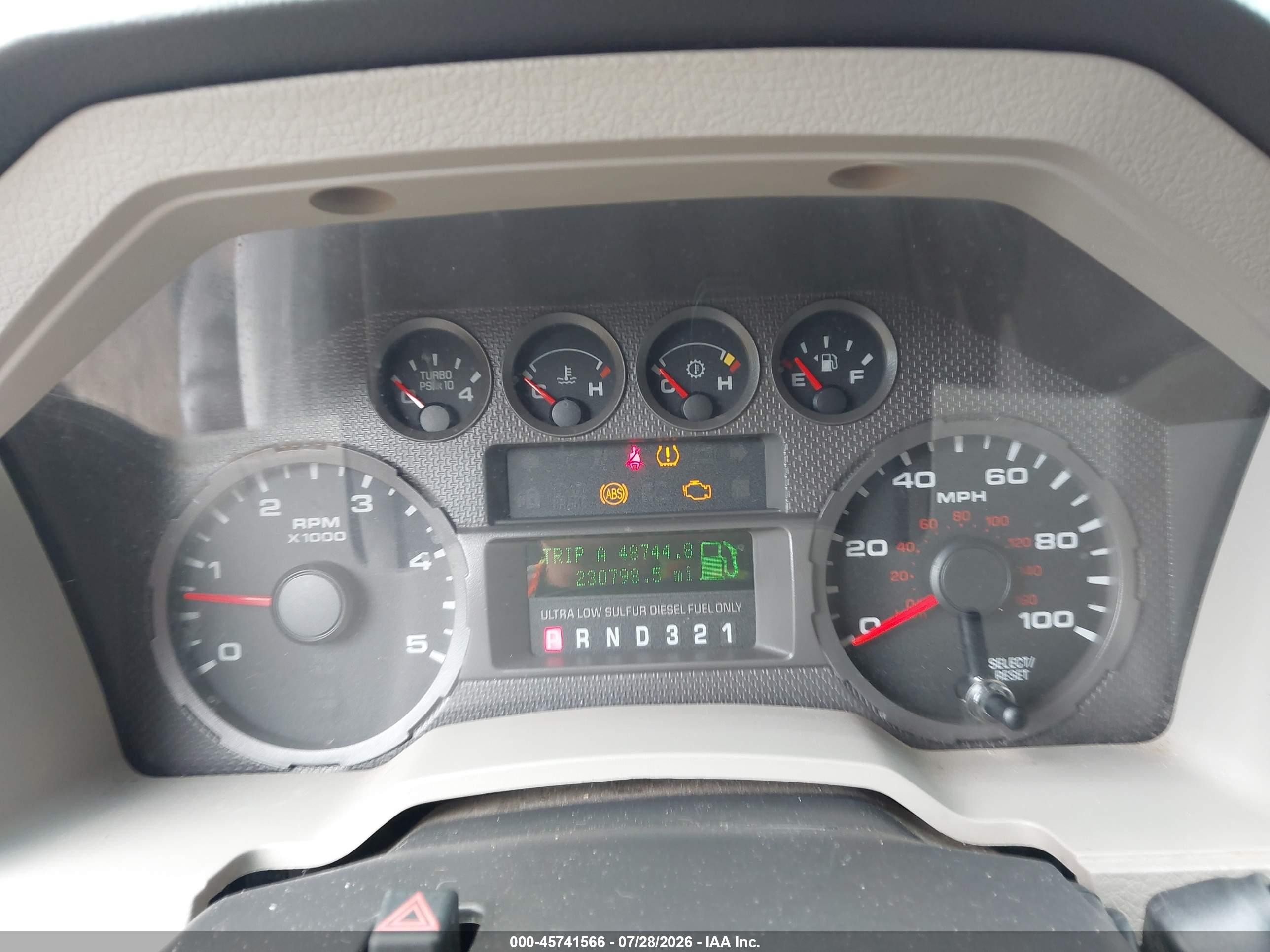 2008 Ford Super Duty F-250 Srw Fx4/harley-davidson/king Ranch/lariat/xl/xlt Red vin: 1FTSW21R28EE19532