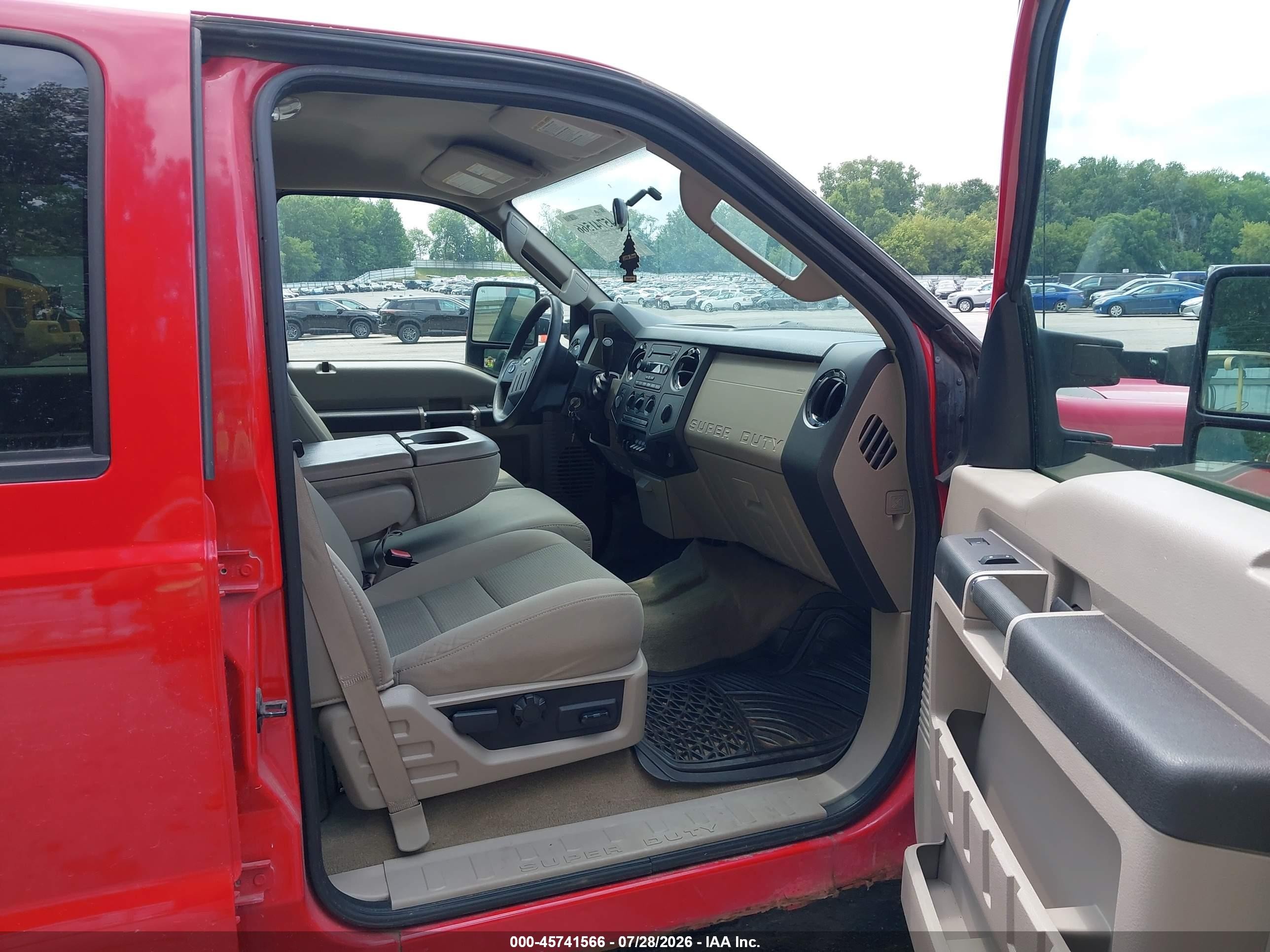 2008 Ford Super Duty F-250 Srw Fx4/harley-davidson/king Ranch/lariat/xl/xlt Red vin: 1FTSW21R28EE19532