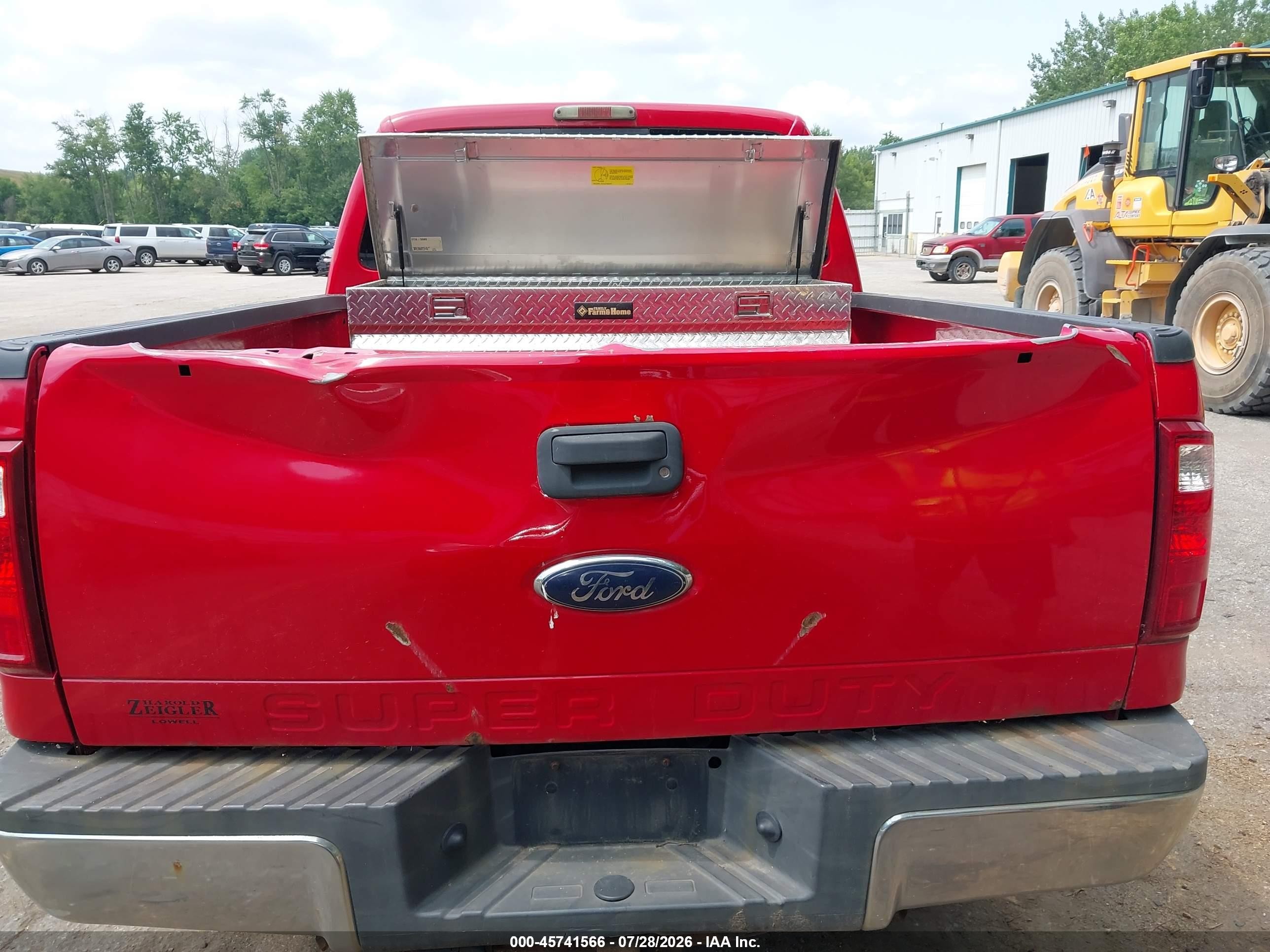 2008 Ford Super Duty F-250 Srw Fx4/harley-davidson/king Ranch/lariat/xl/xlt Red vin: 1FTSW21R28EE19532