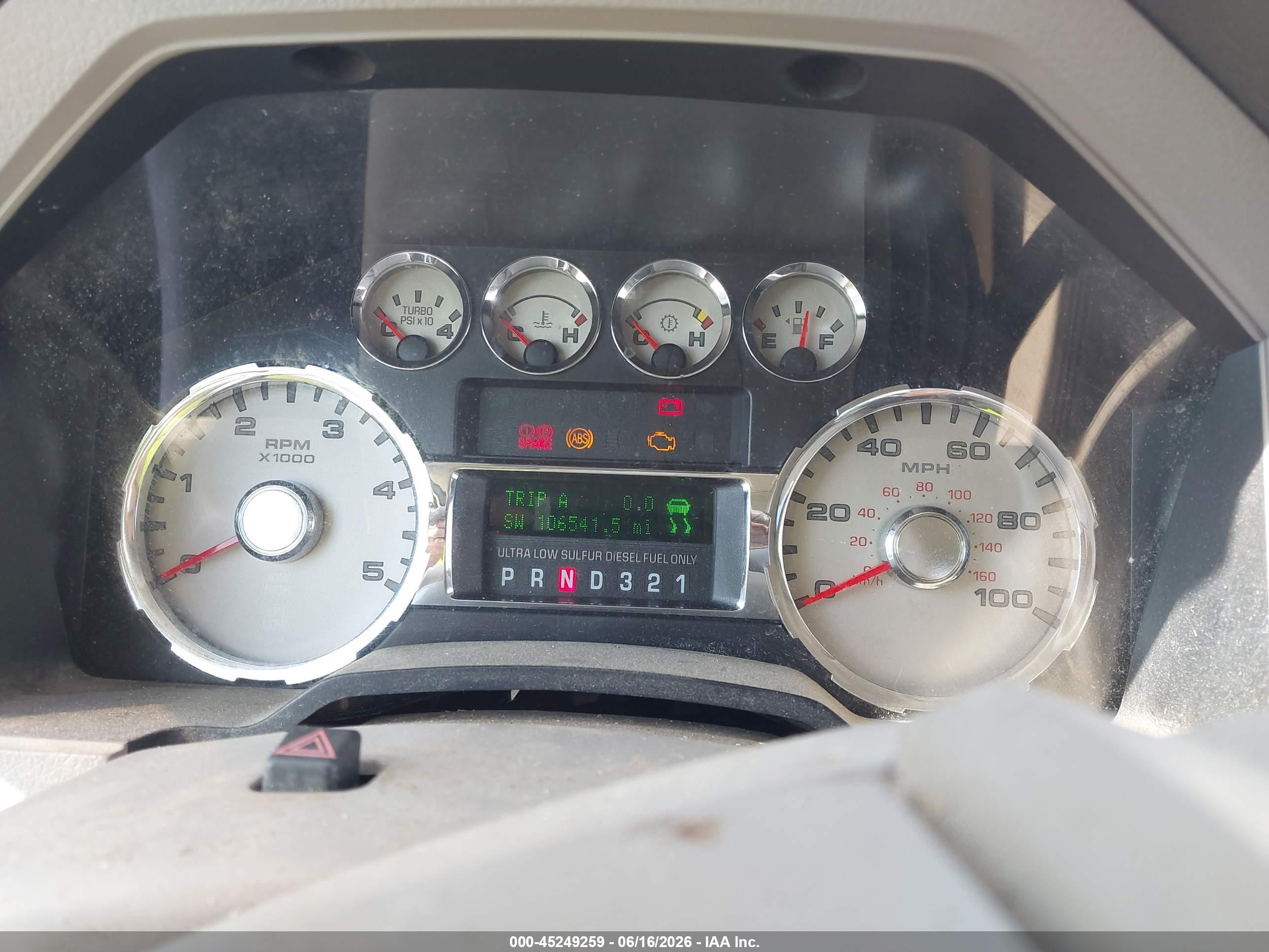 2008 Ford F-250 Lariat White vin: 1FTSW21R28EE60095