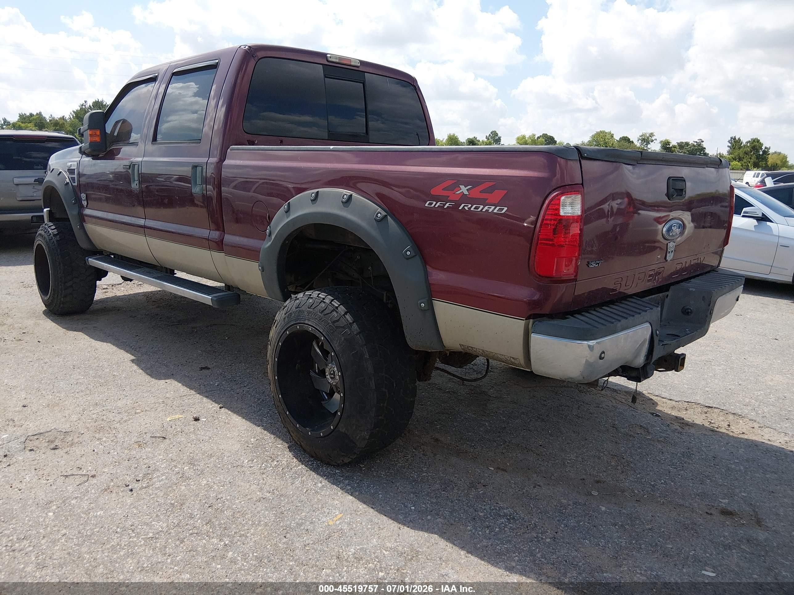 2008 Ford F-250 Lariat Maroon vin: 1FTSW21R38EB12032