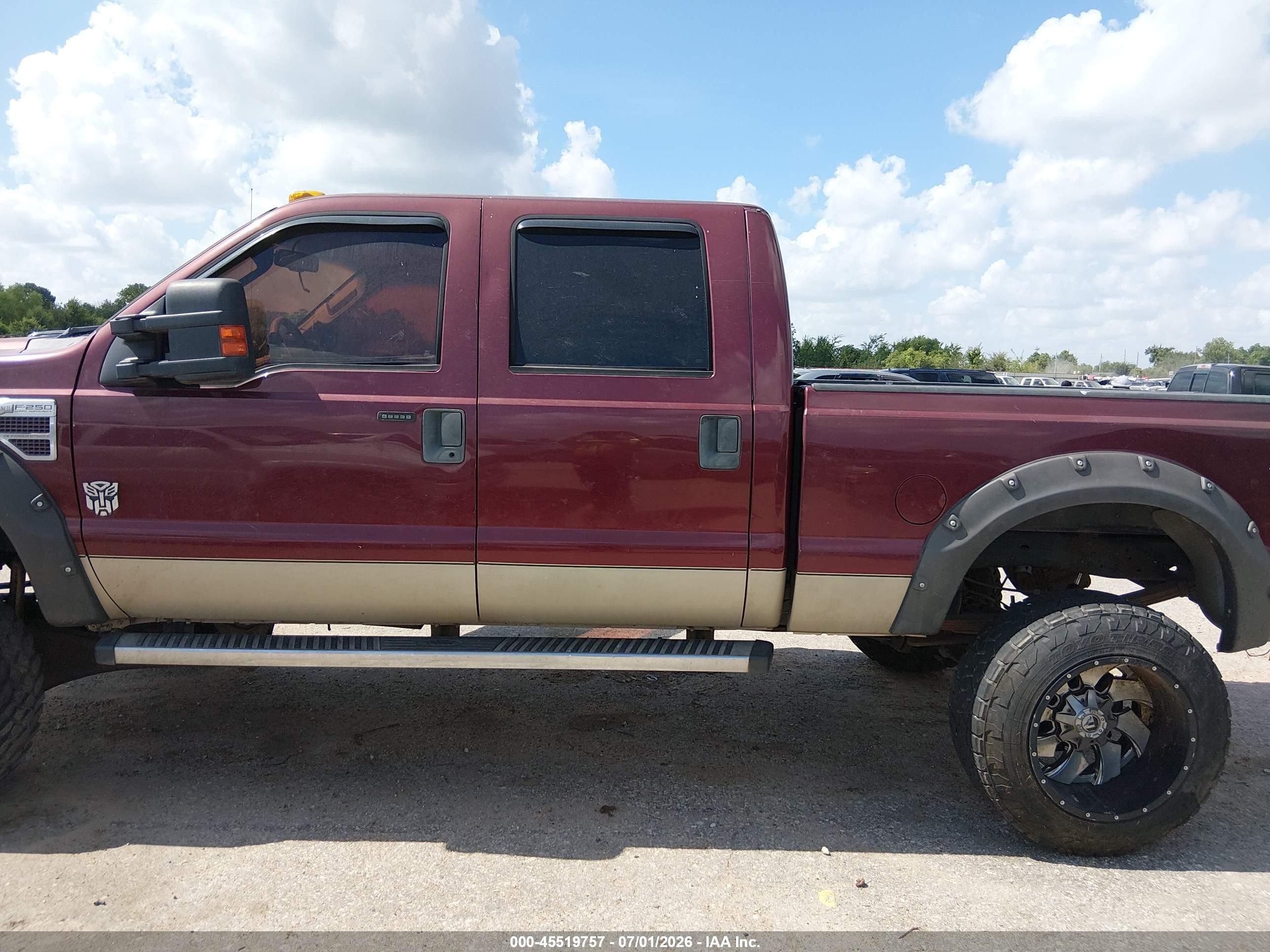 2008 Ford F-250 Lariat Maroon vin: 1FTSW21R38EB12032